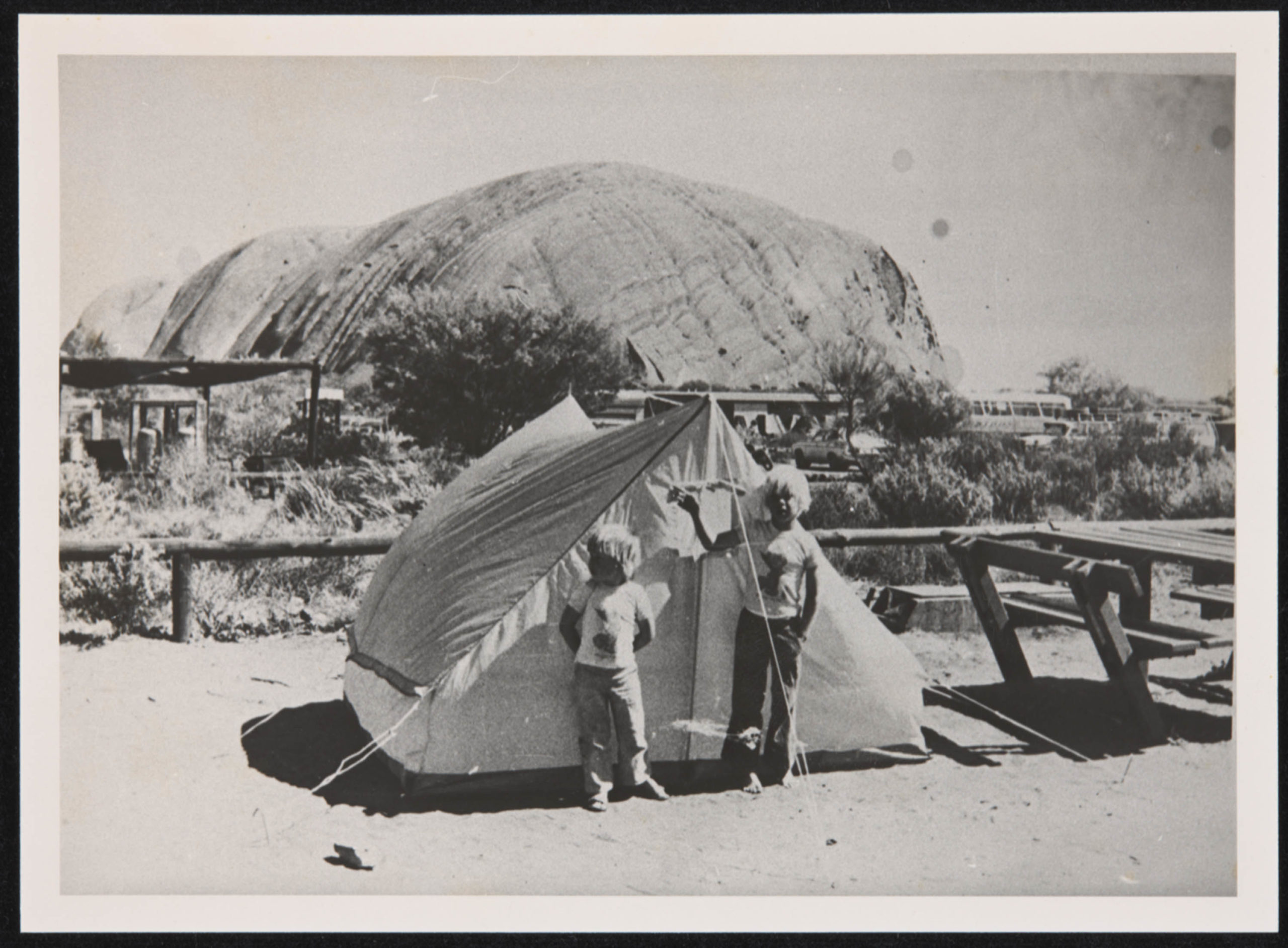 Reagan and Aidan Chamberlain at the Ayers Rock campsite.