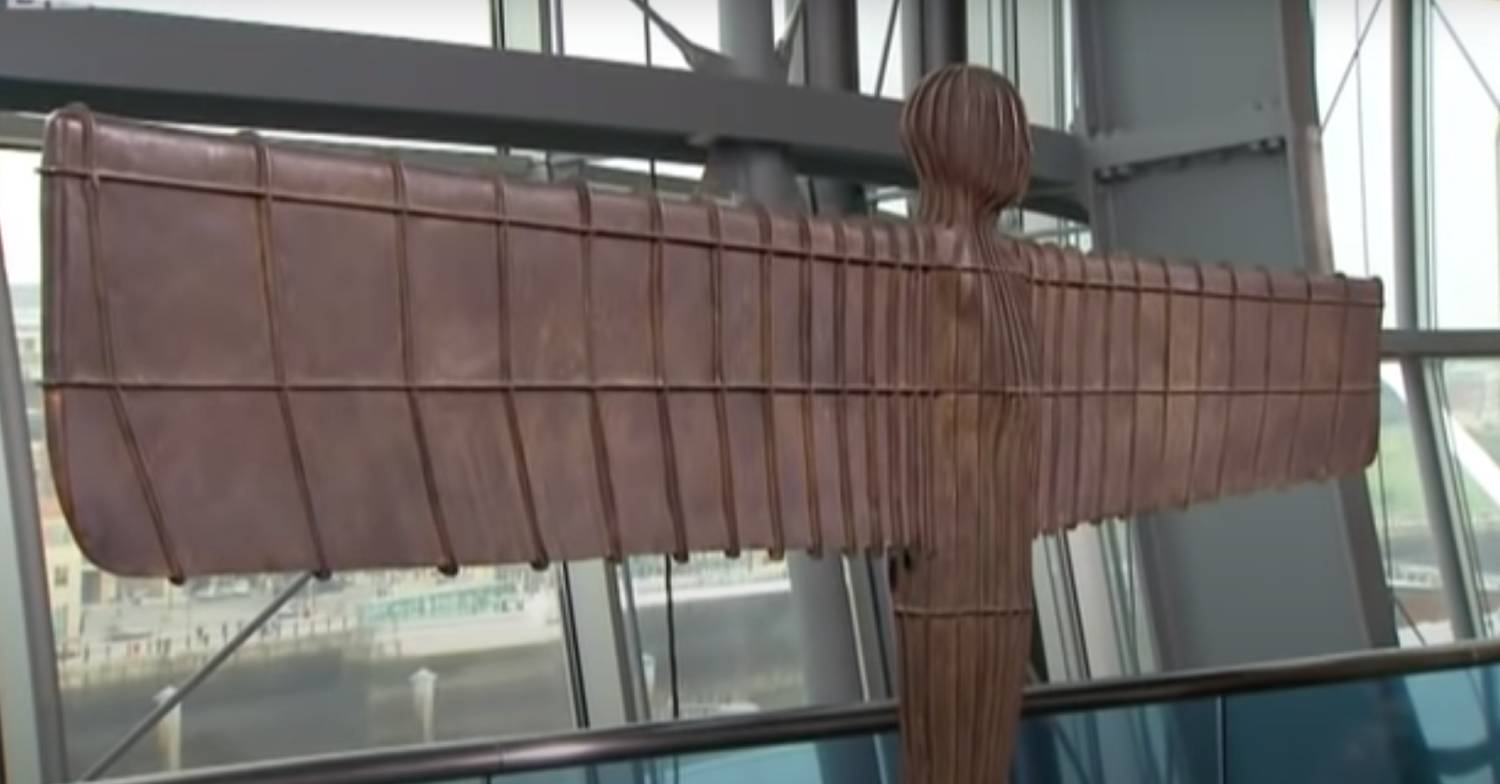 Maquette of the Angel of the North appeared on the Antiques Roadshow