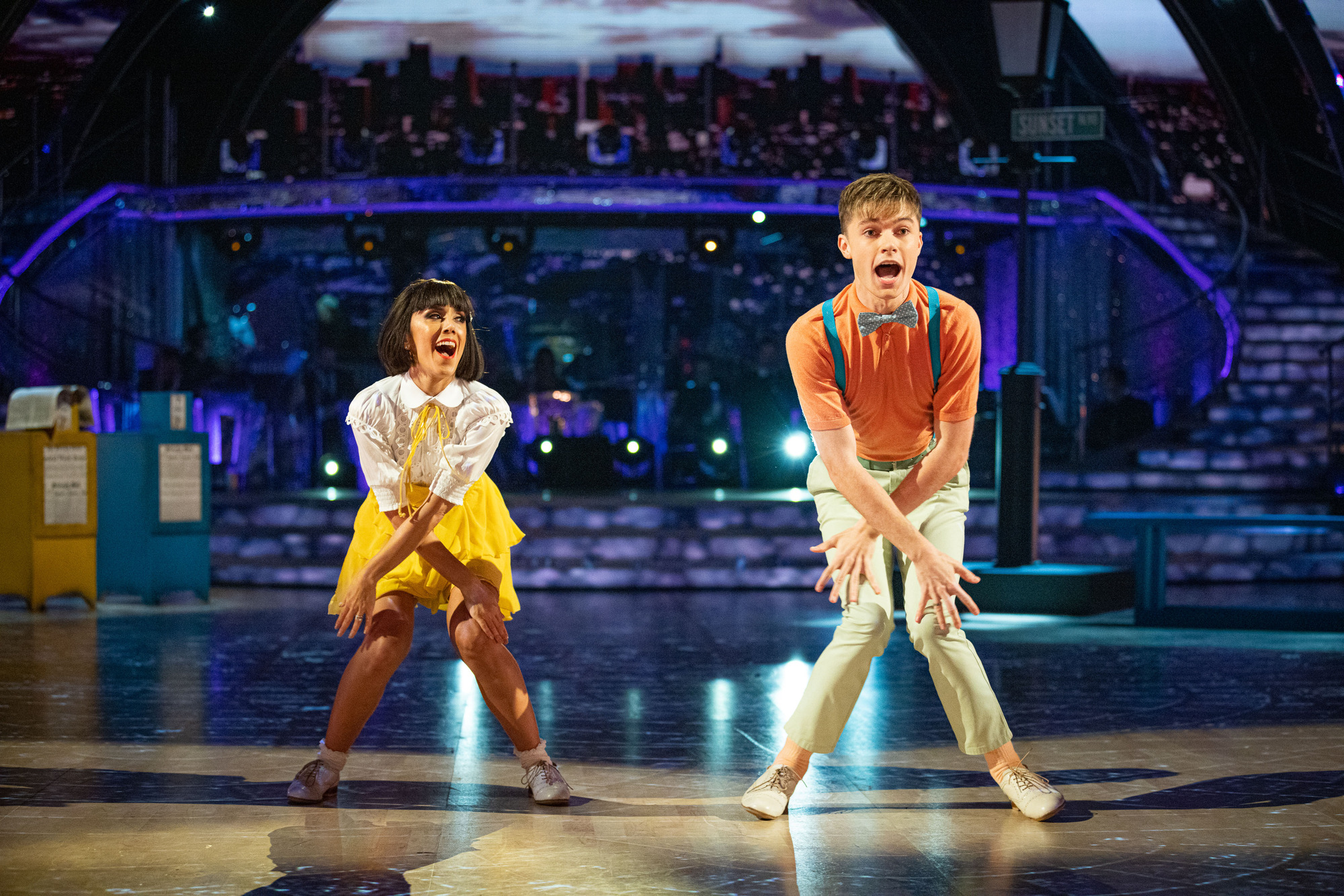 hrvy and Janette dance the Charleston