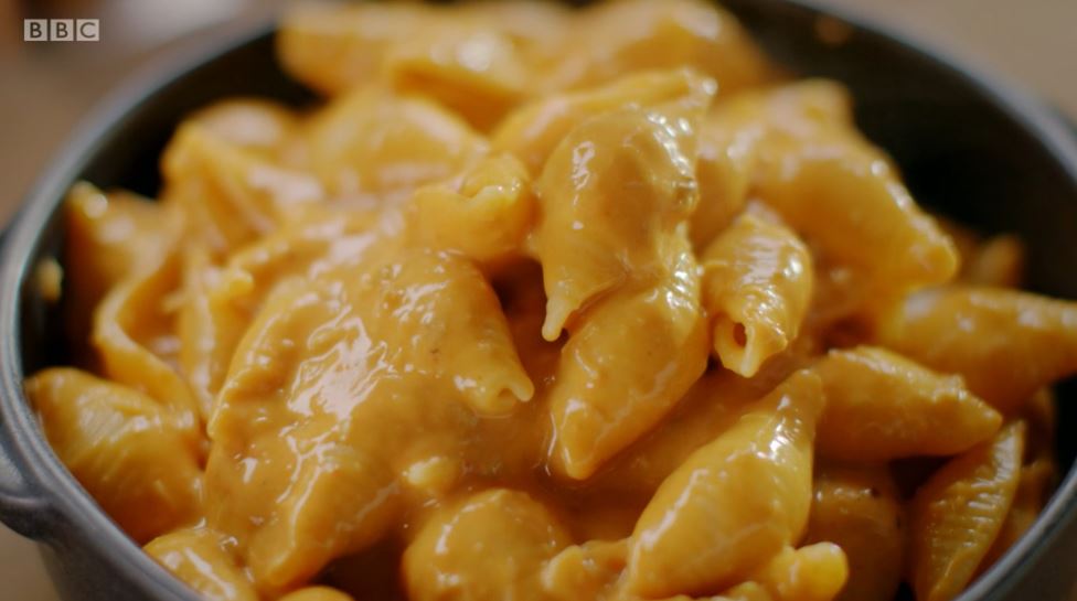 Nigella crab mac and cheese 3