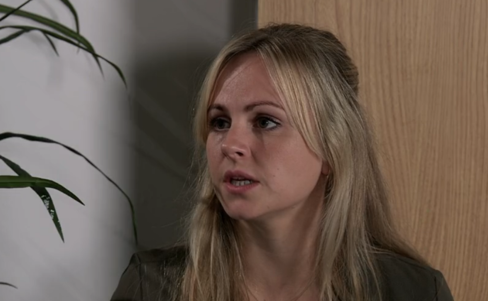 Sarah told the police that she was home all night in Coronation Street