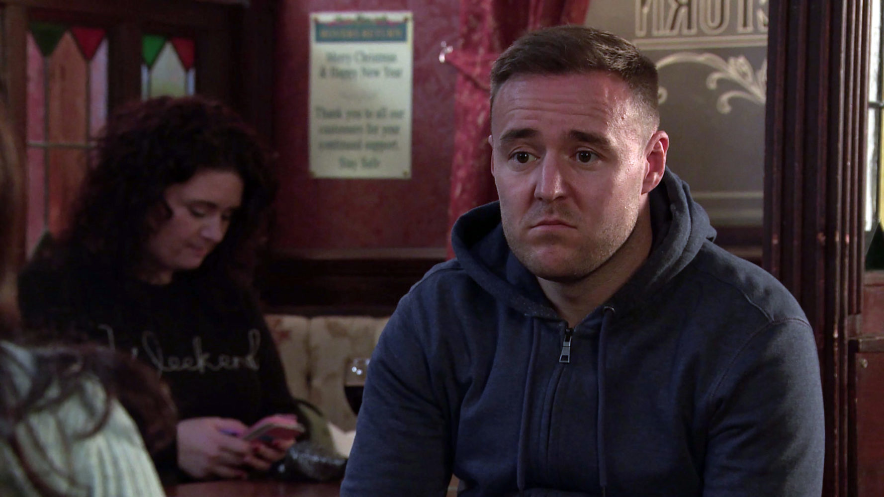 Tyrone invites Alina to stay with them in Coronation Street