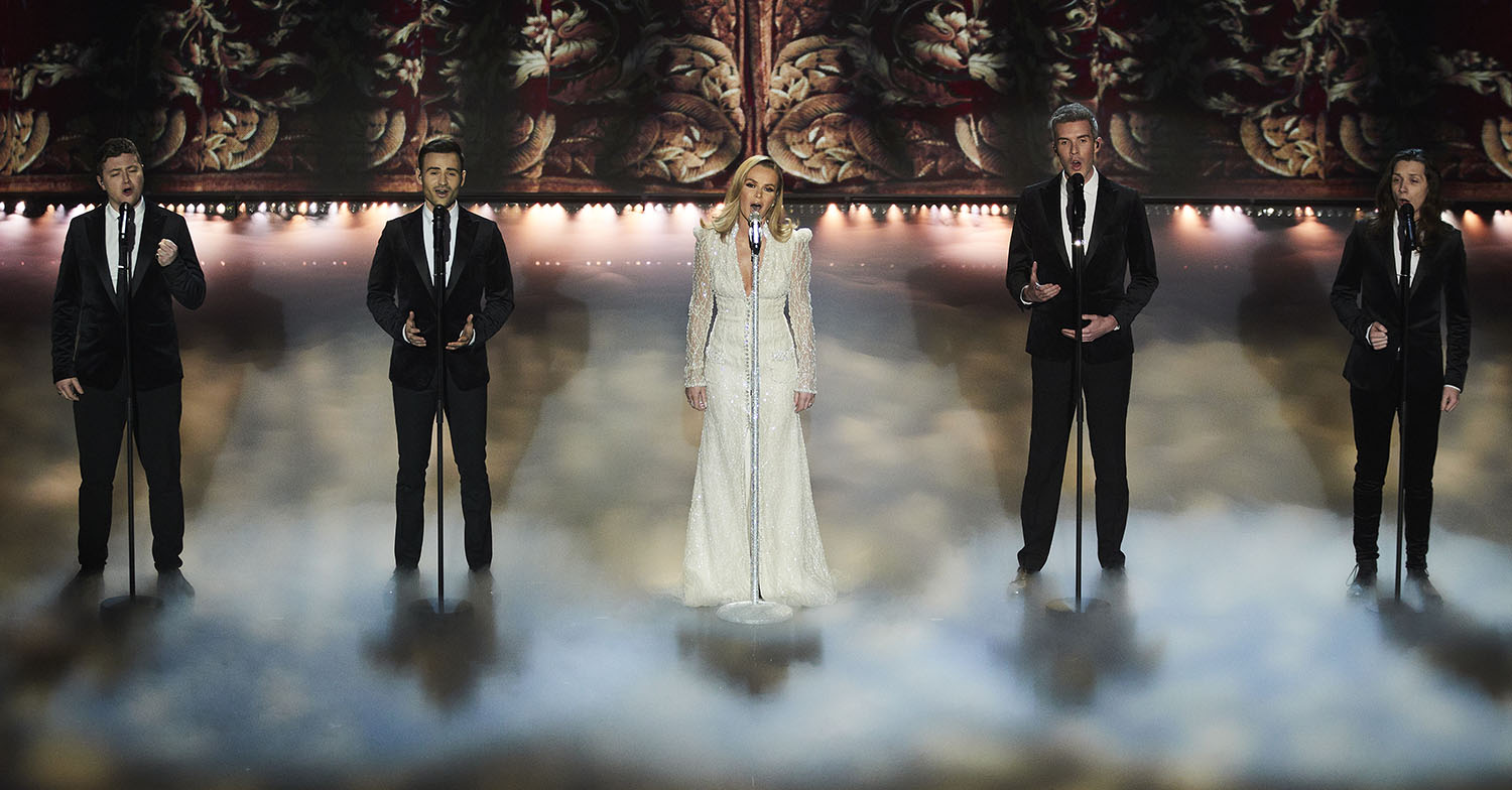 Amanda Holden singing at BGT