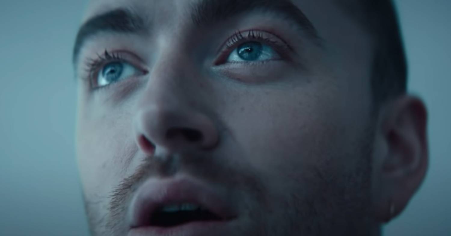 Is Sam Smith in a relationship?