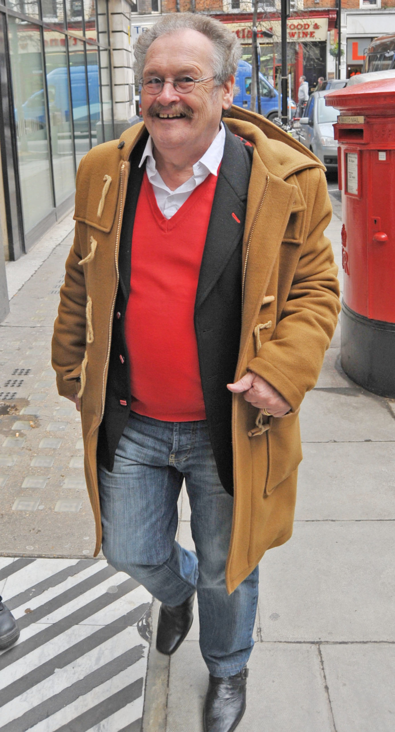 Stars paid tribute to Bobby Ball