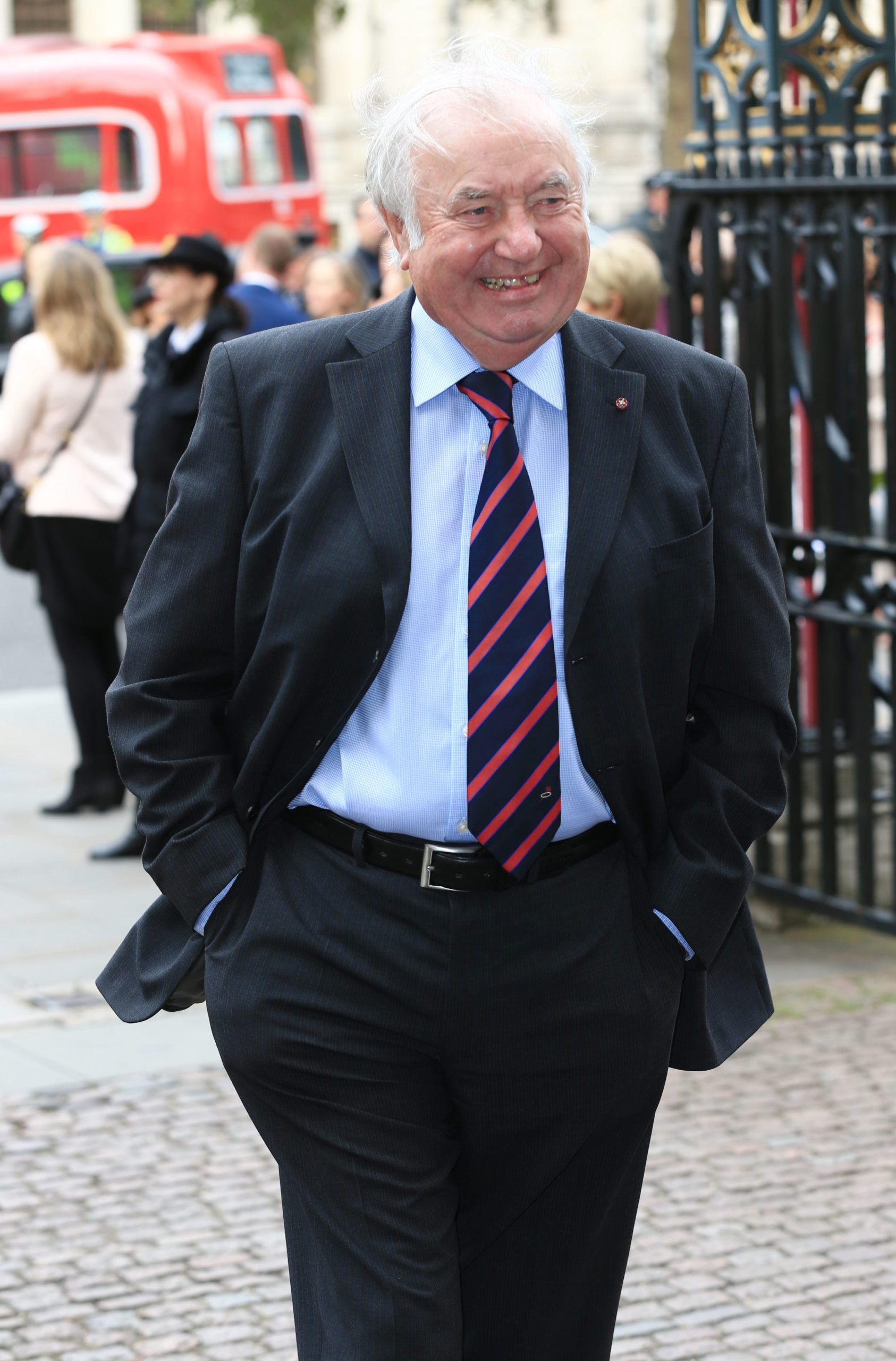 How old is Jimmy Tarbuck?