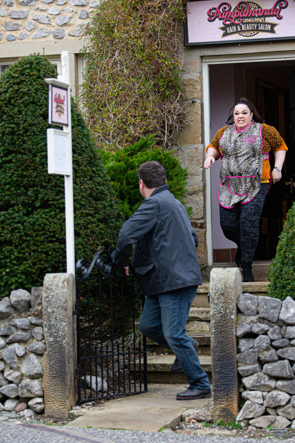 Mandy throws Paul out of the salon in Emmerdale 
