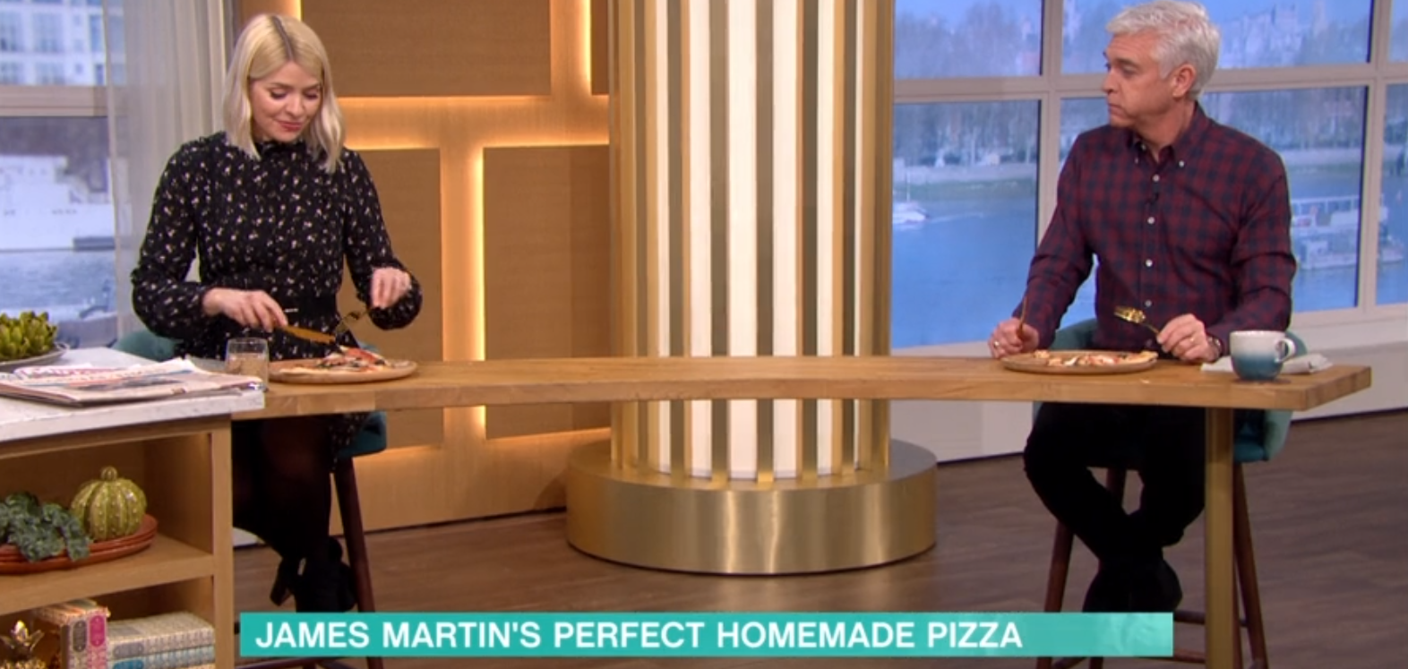 phillip chofield and holly willoughby on this morning