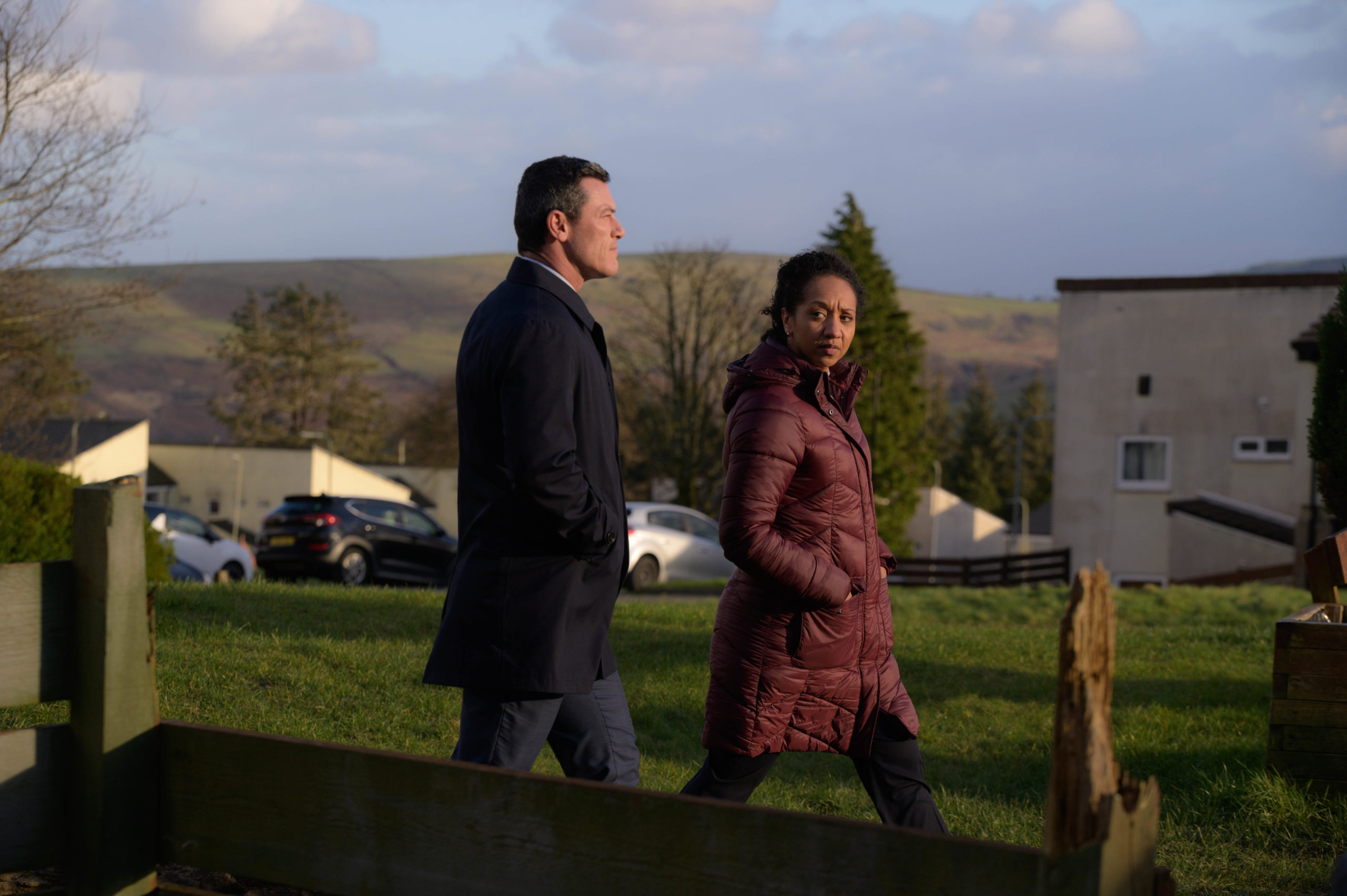 Alexandria Riley and Luke Evans in The Pembrokeshire Murders