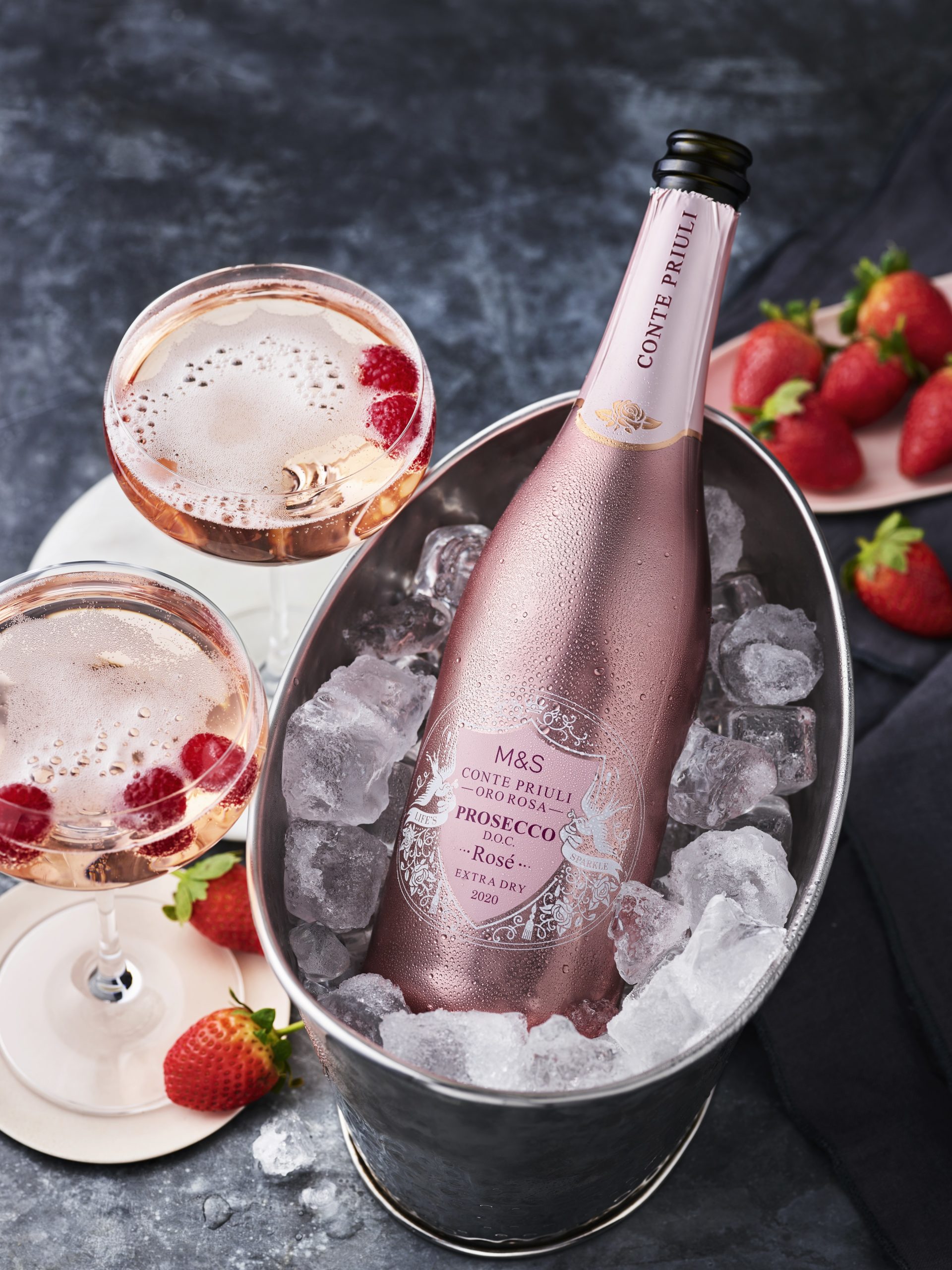 bottle of pink prosecco