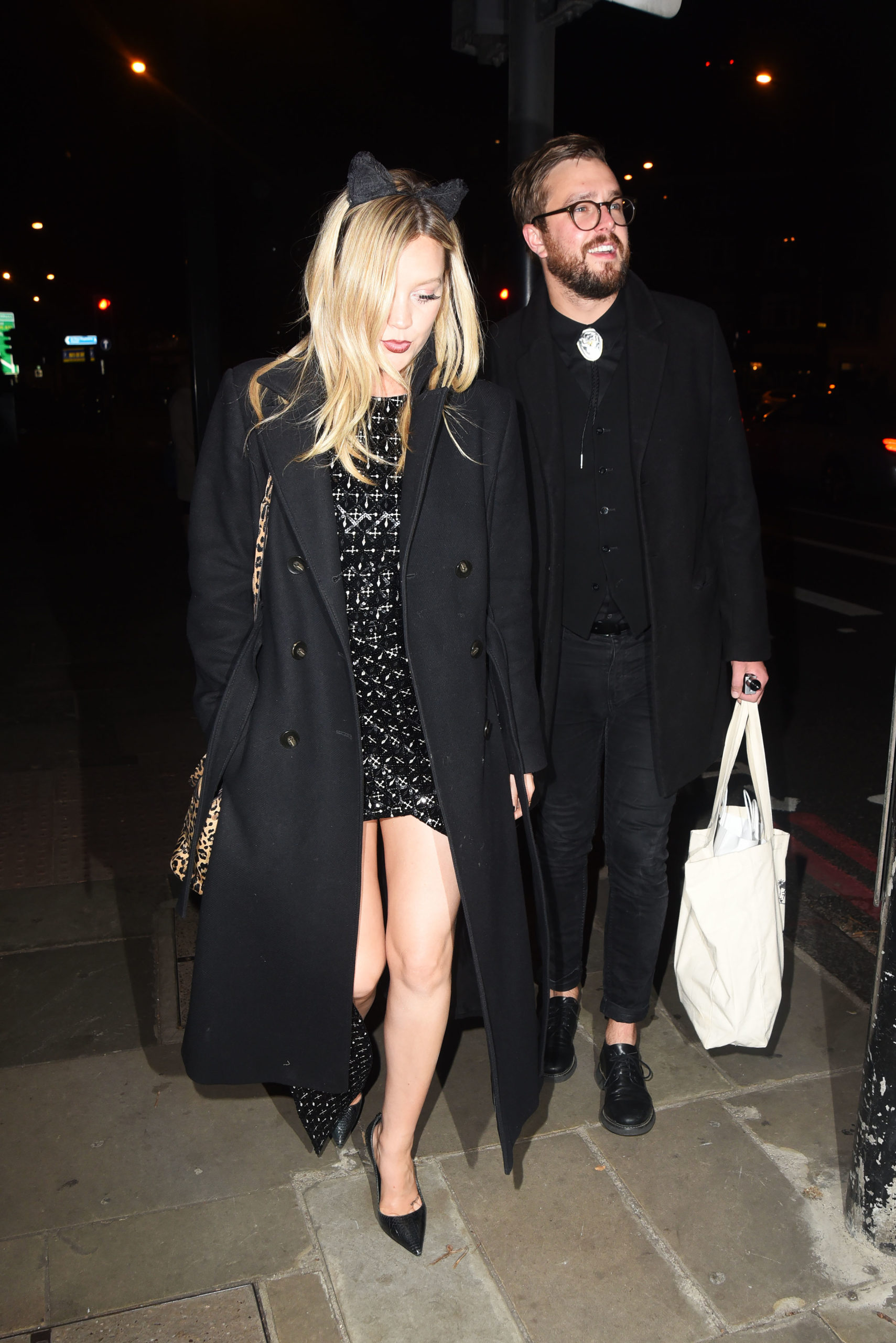 laura whitmore and iain stirling leave halloween ball