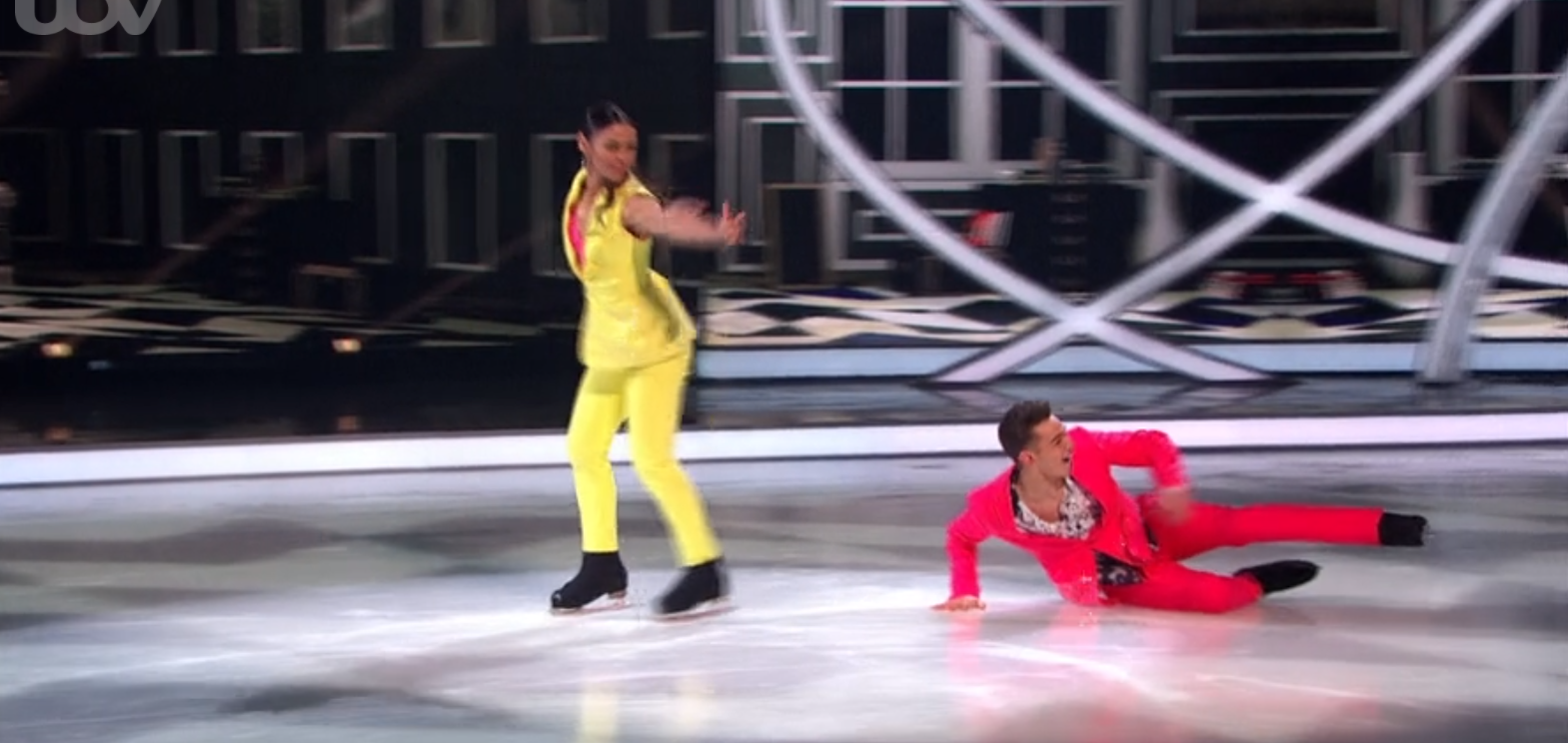 Joe Warren falls on Dancing ON Ice