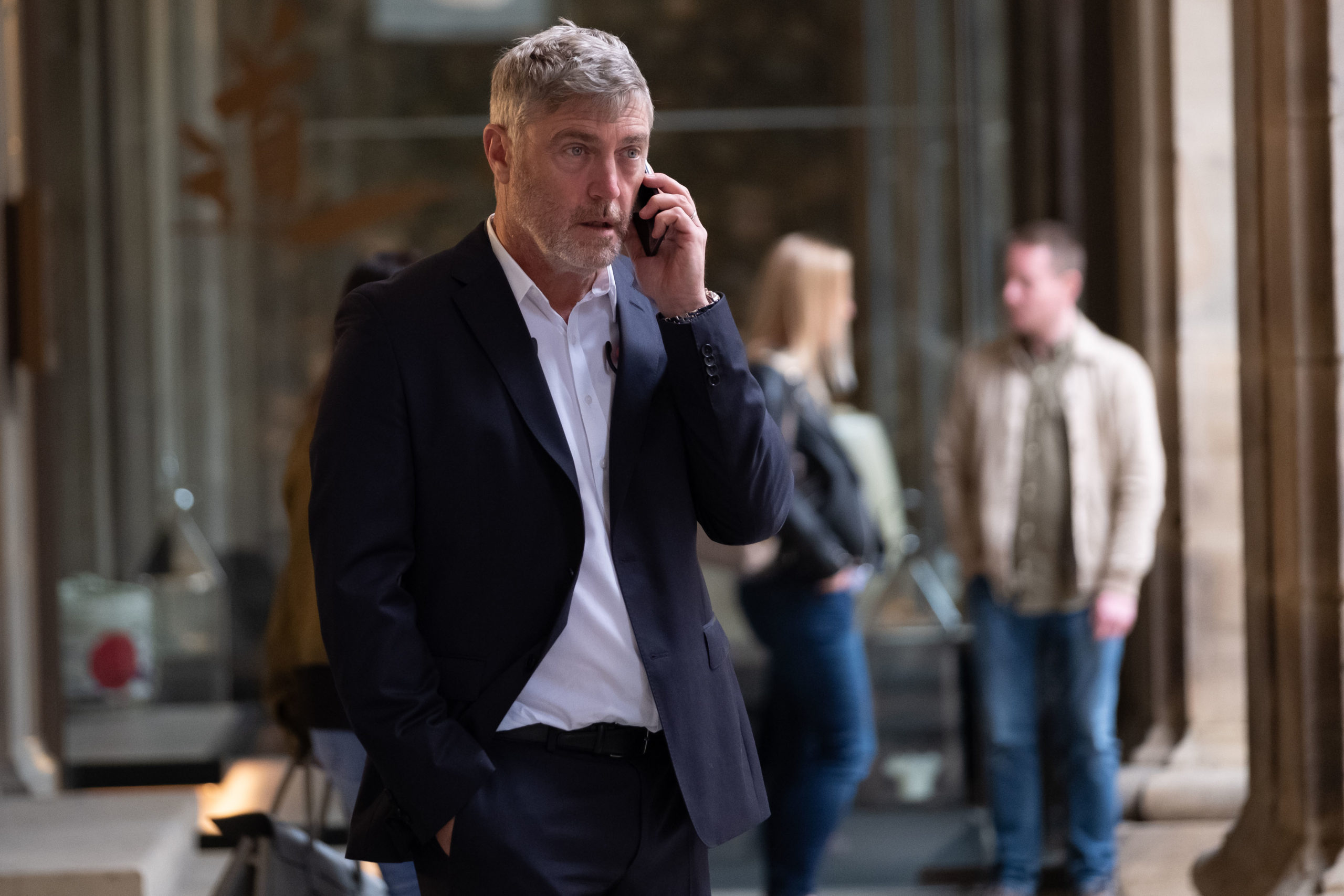 Phil MacAfee in Traces