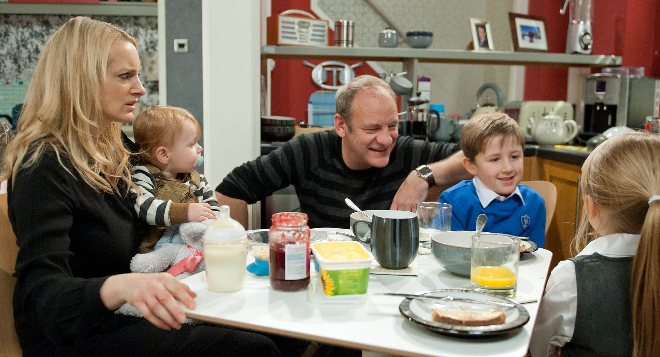 Emmerdale SPOILERS: Jimmy to lose his son as Carl�s mum arrives?