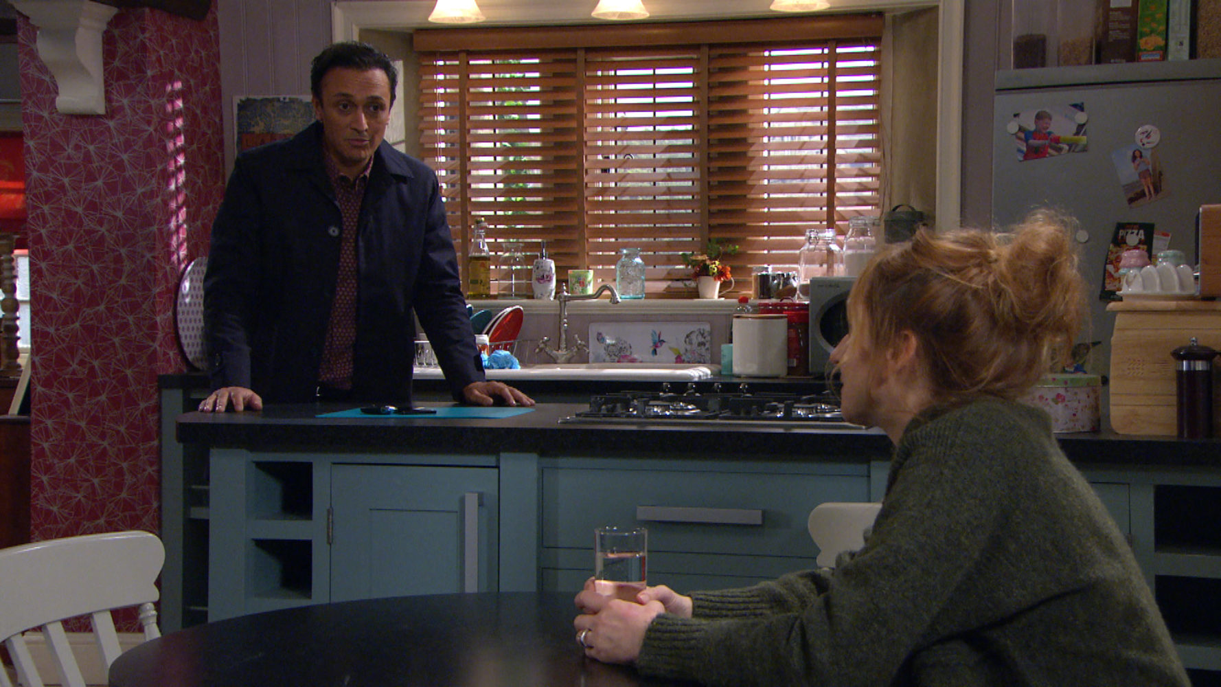 Emmerdale SPOILERS: Nicola catches Laurel drinking