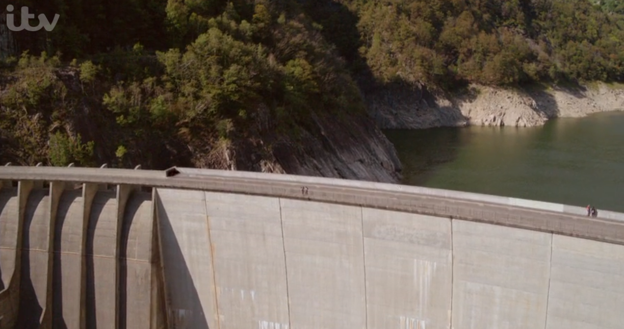 Contra dam in series 3 of Breaking Dad