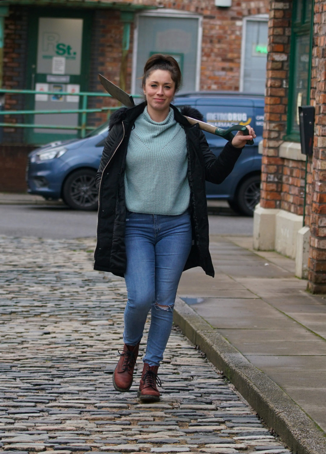 Coronation Street SPOILERS: A mystery bidder buys No.8