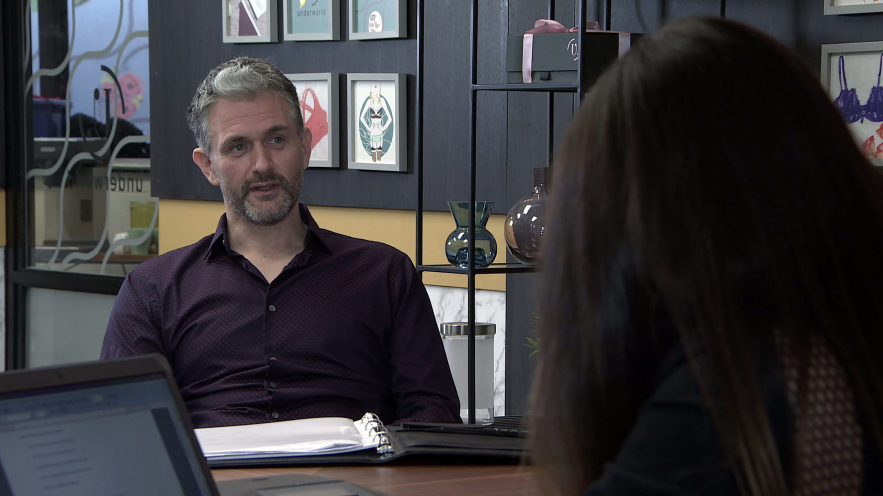 Coronation Street SPOILERS: Lucas and Carla discuss sales strategy