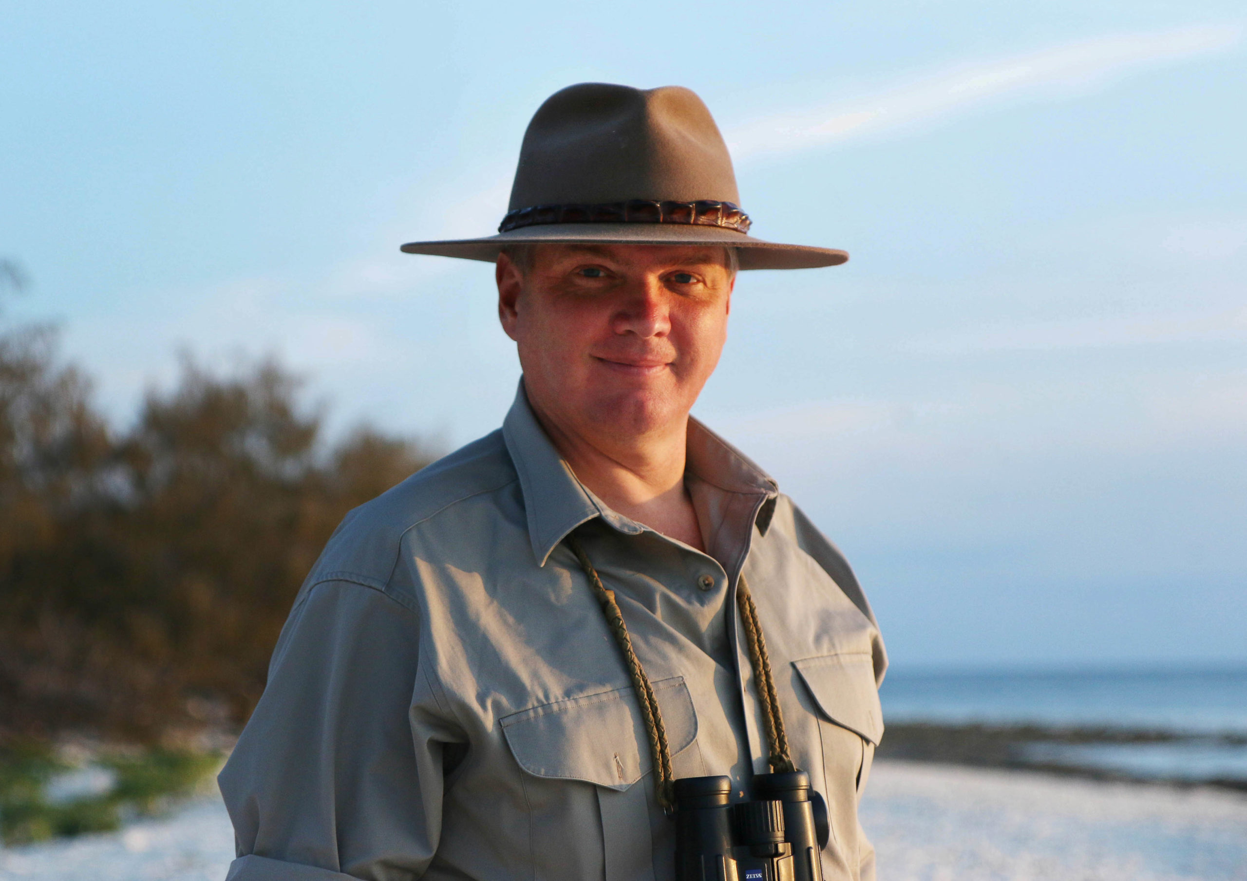 Ray Mears travels the Australian Outback in his ITV show (Credit: ITV)
