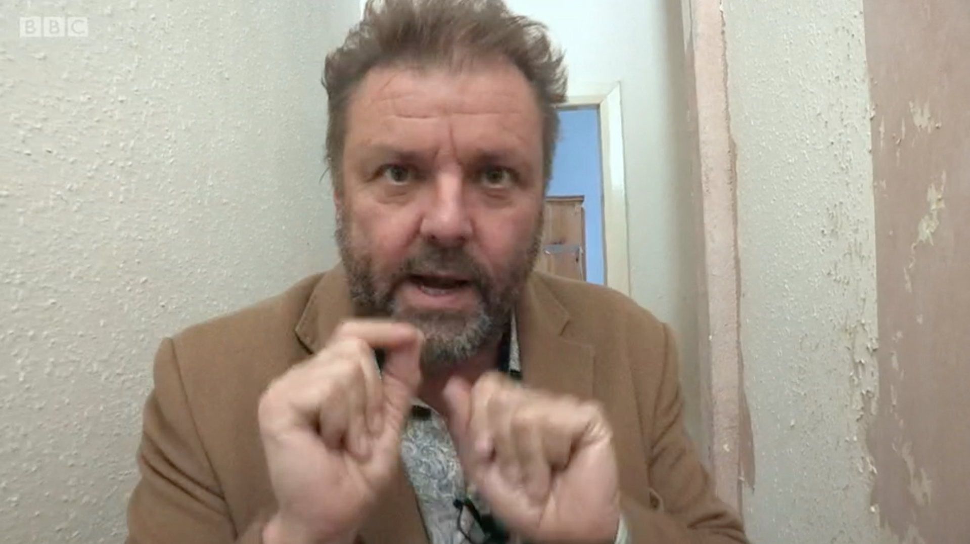 Martin Roberts on Homes Under The Hammer
