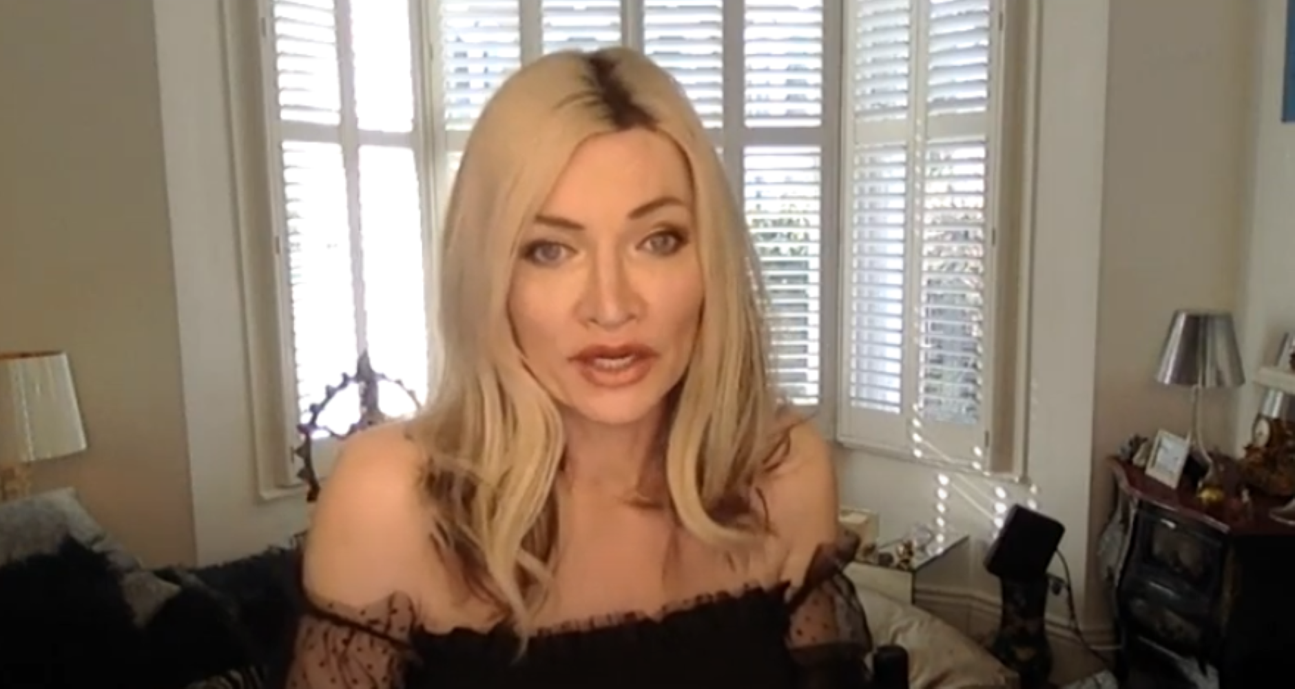 Melanie claims that the scene in Ruthless Women is based off a real-life scenario Coronation Street