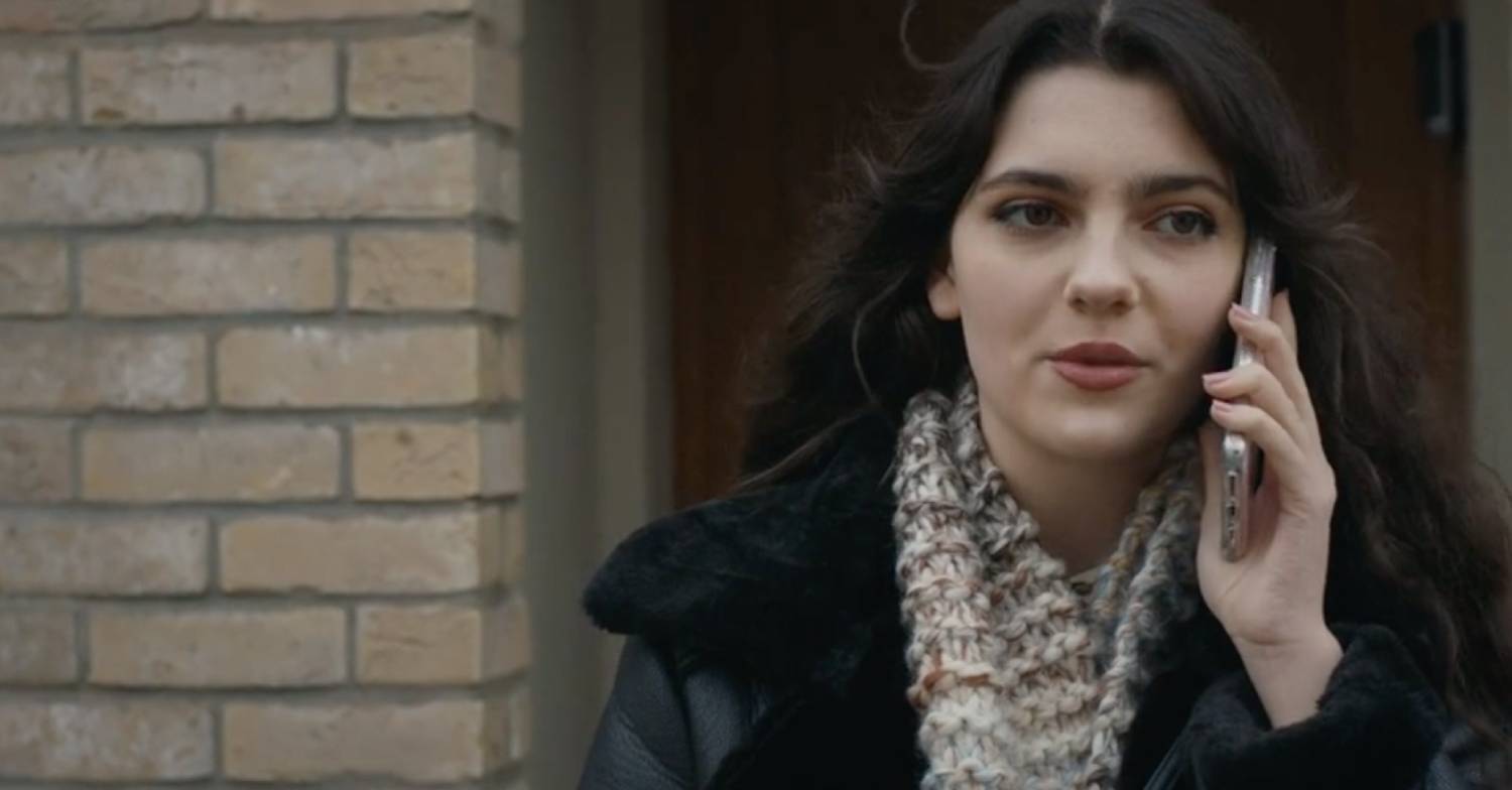 Leon also doesn't know who Grace's mum is