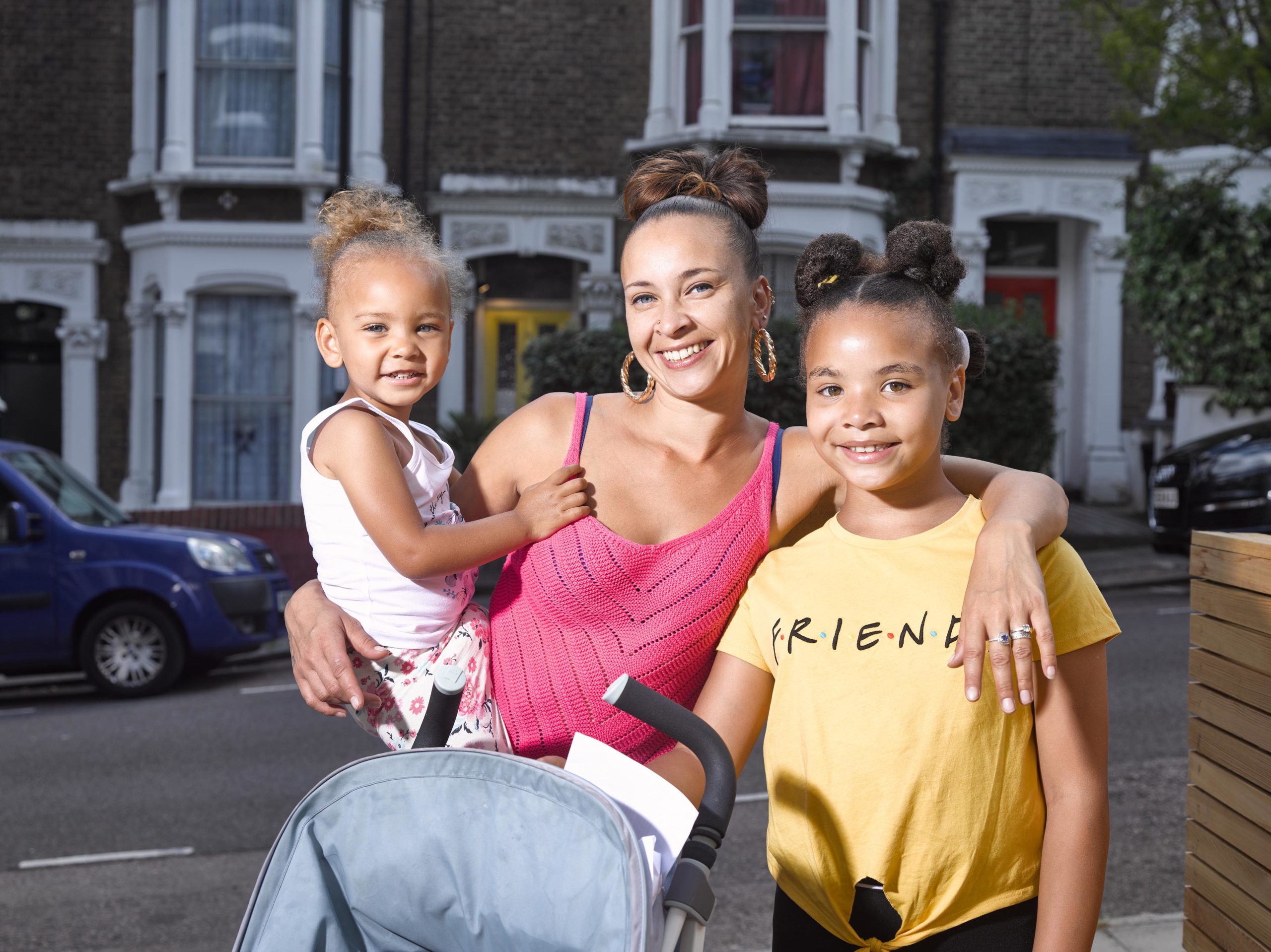 Lisa and family take part in The Pandemic at No. 47 (Credit: Channel 4)