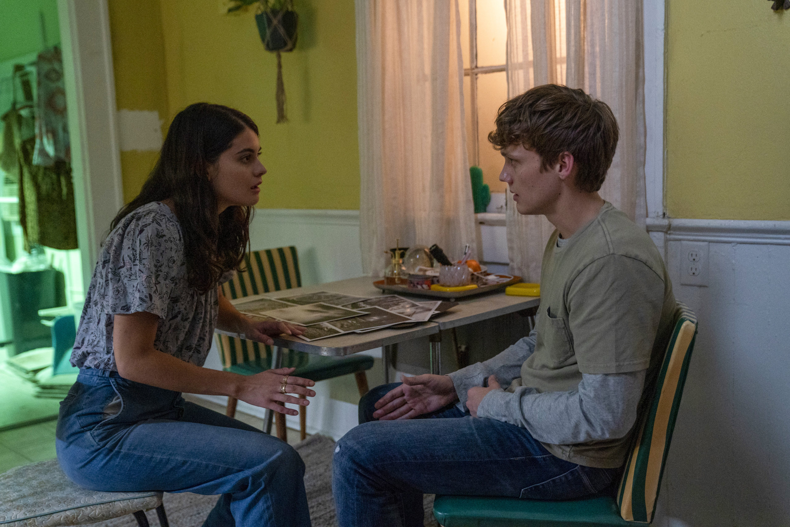 Sofia Black-D’Elia as Frannie, opposite Hunter Doohan as Adam Desiato (Credit: Sky Atlantic)