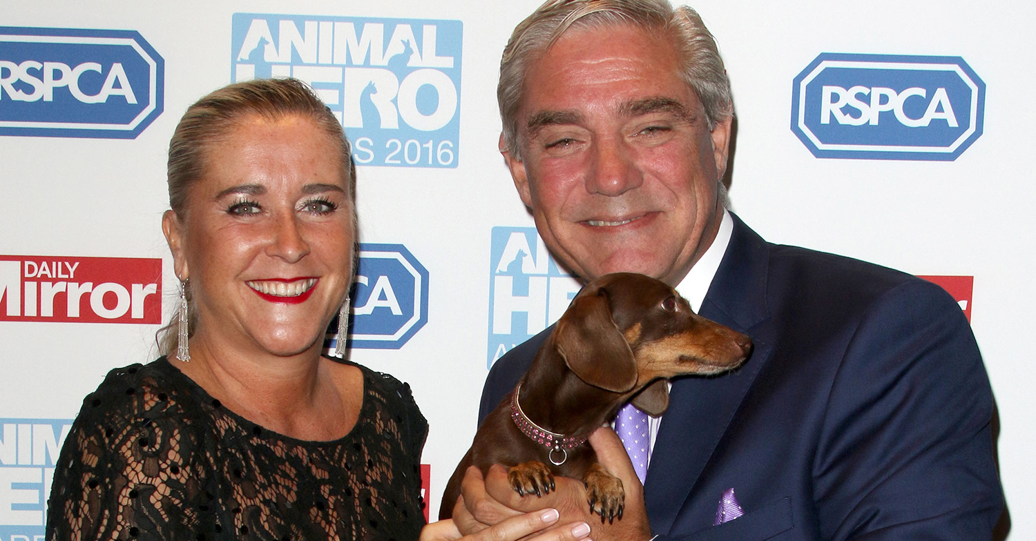 steph and dom with gigi