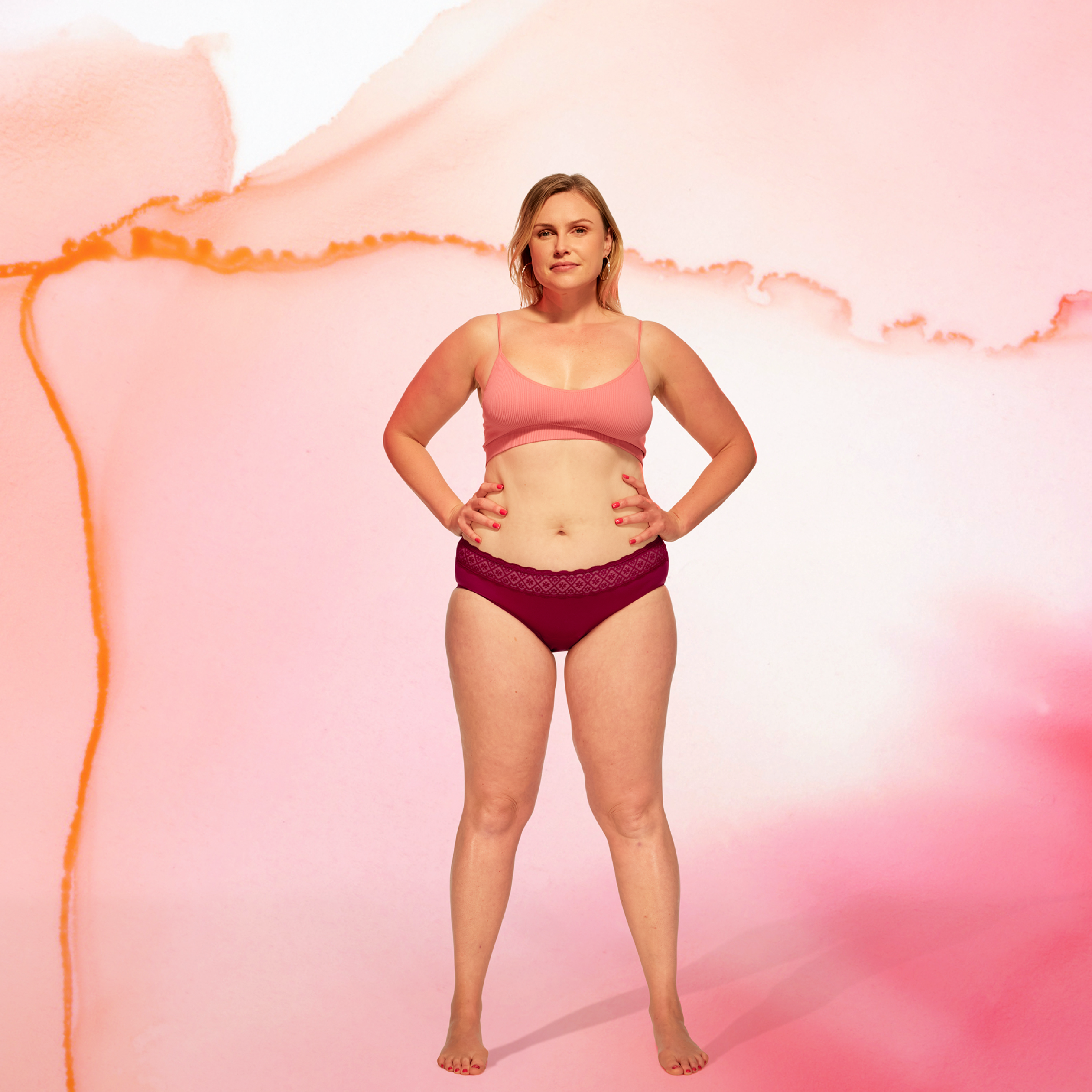 woman wearing period pants