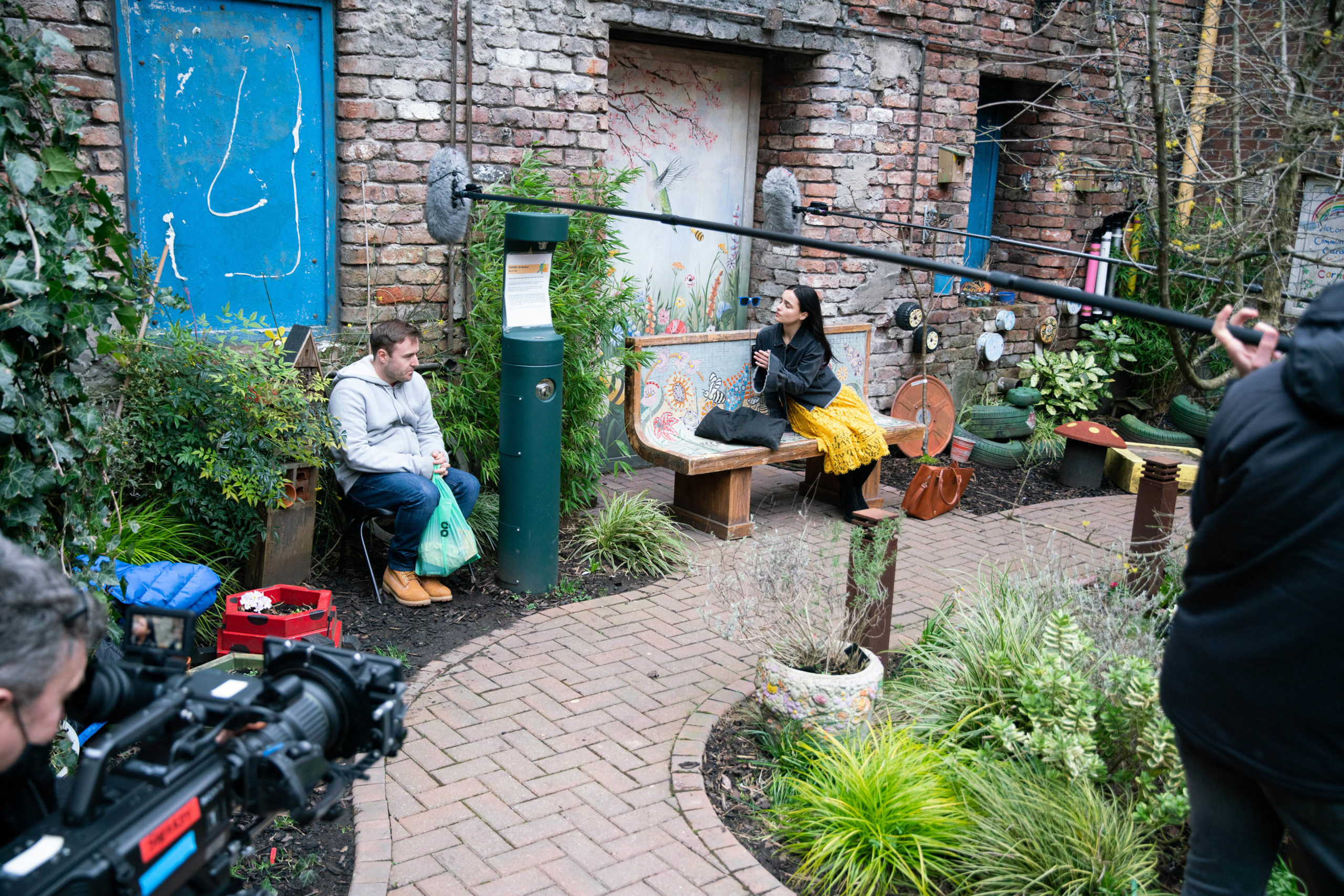 Coronation Street reveals how they filmed Tyrone and Alina's kissing scene