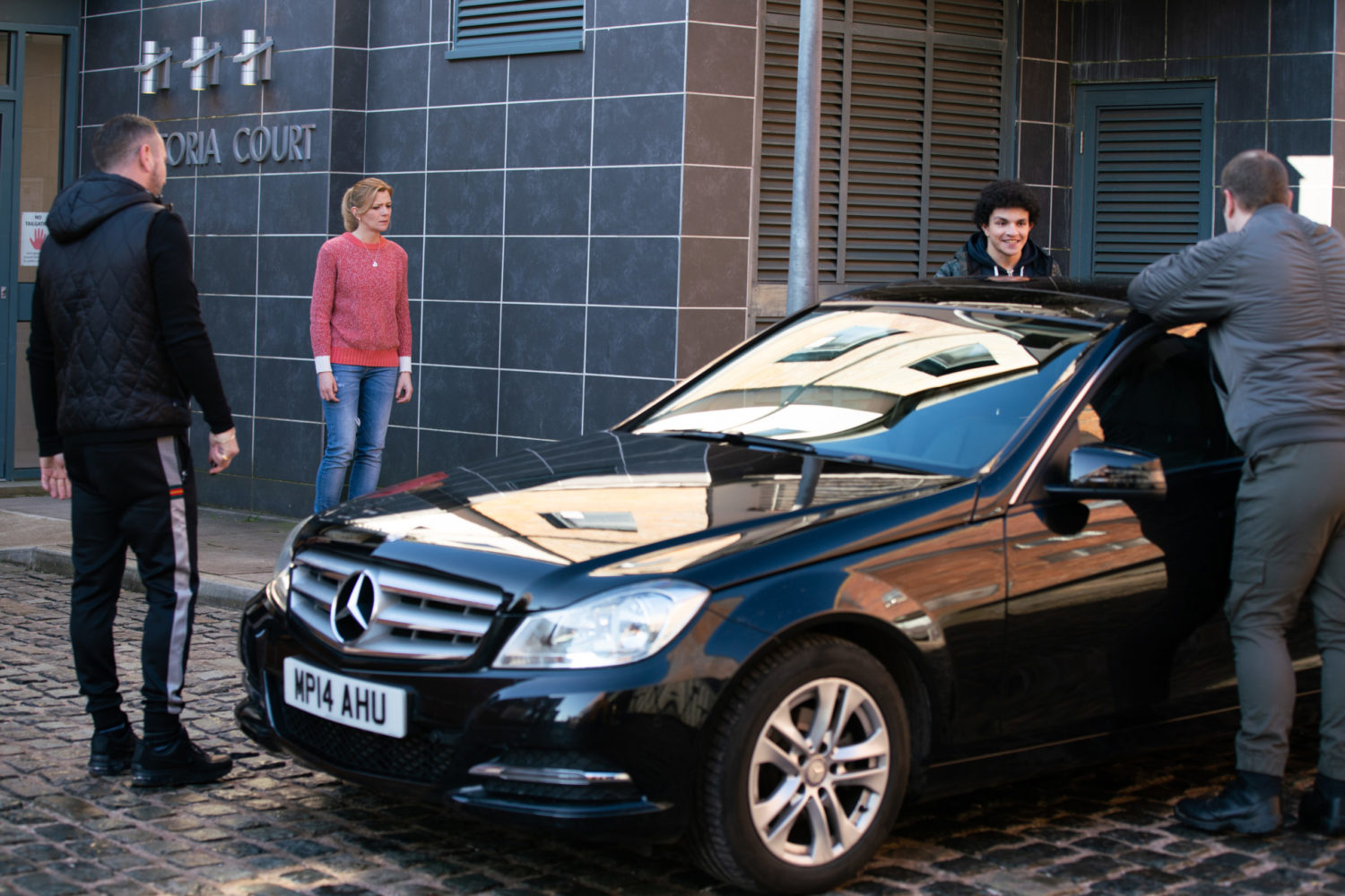 Soap spoilers: Coronation Street storylines for next week revealed in pictures!