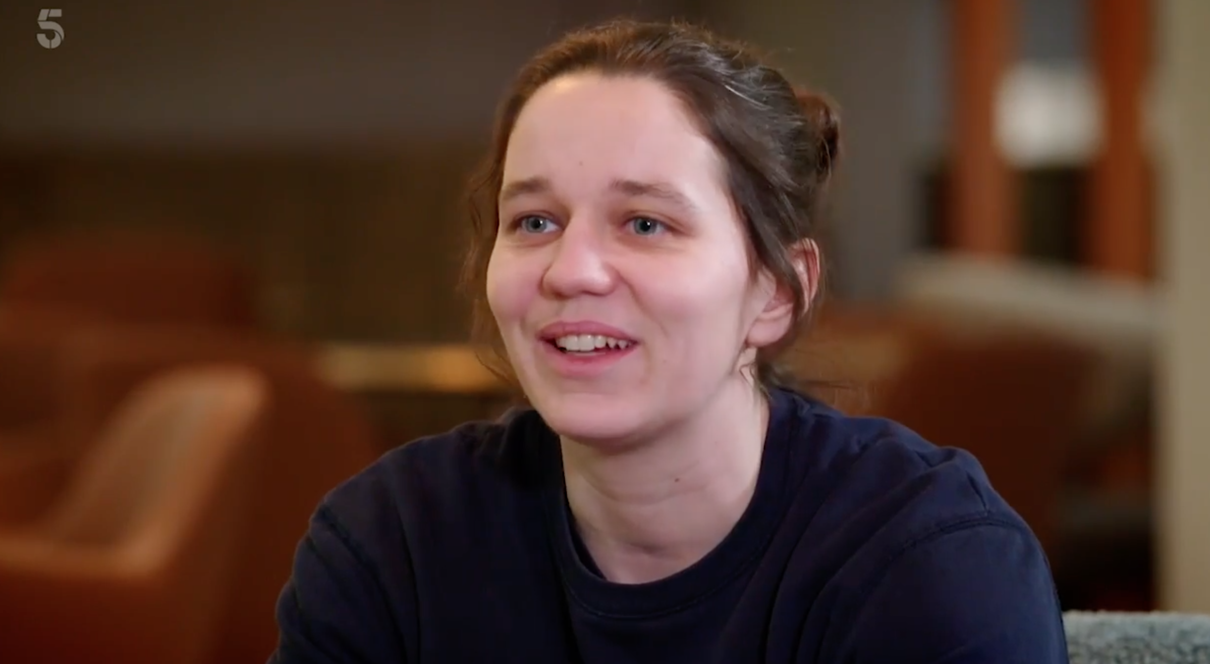 Jodie on rich house poor house