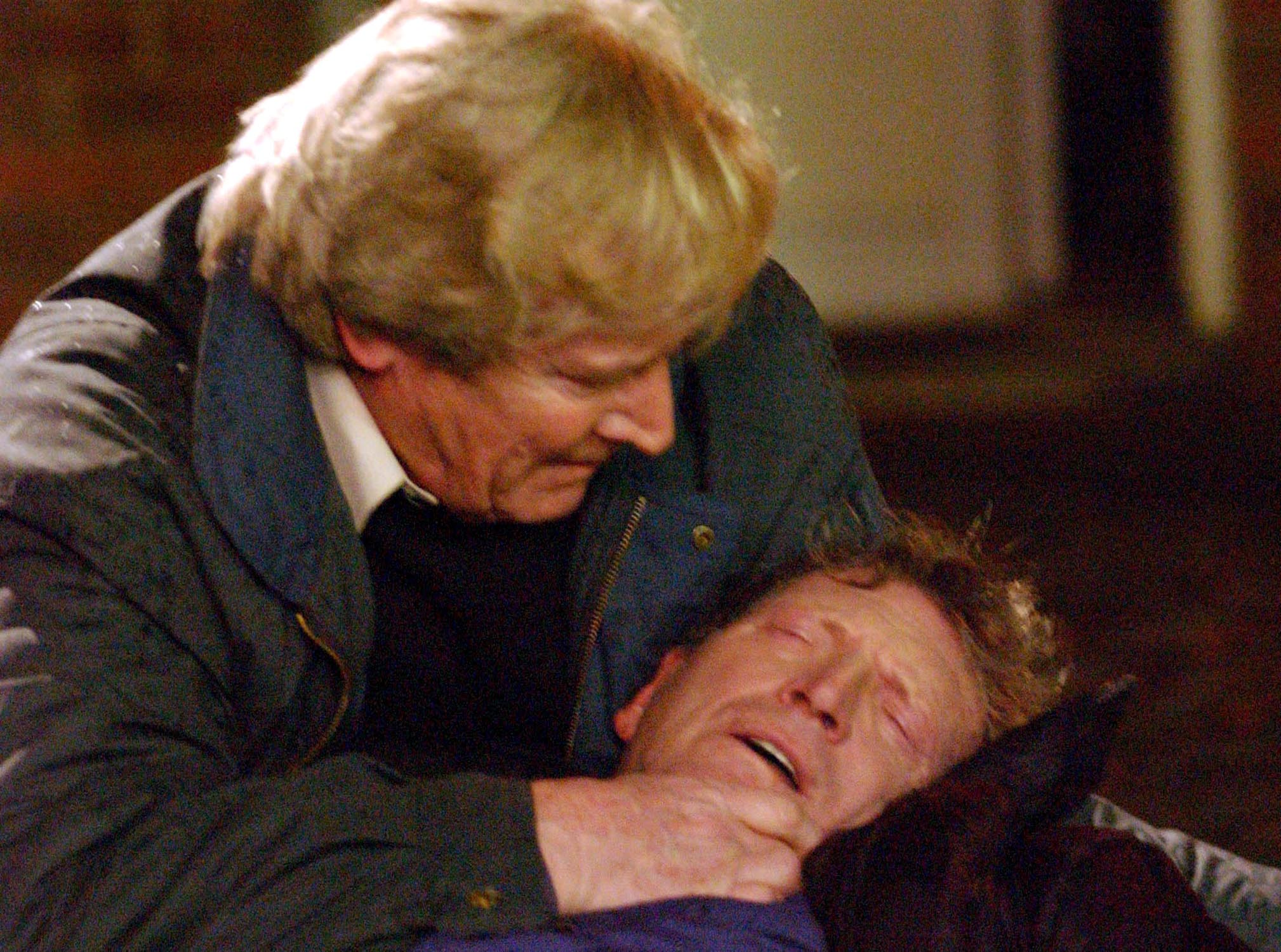 Coronation Street actor Johnny Briggs in Mike Baldwin's death scene