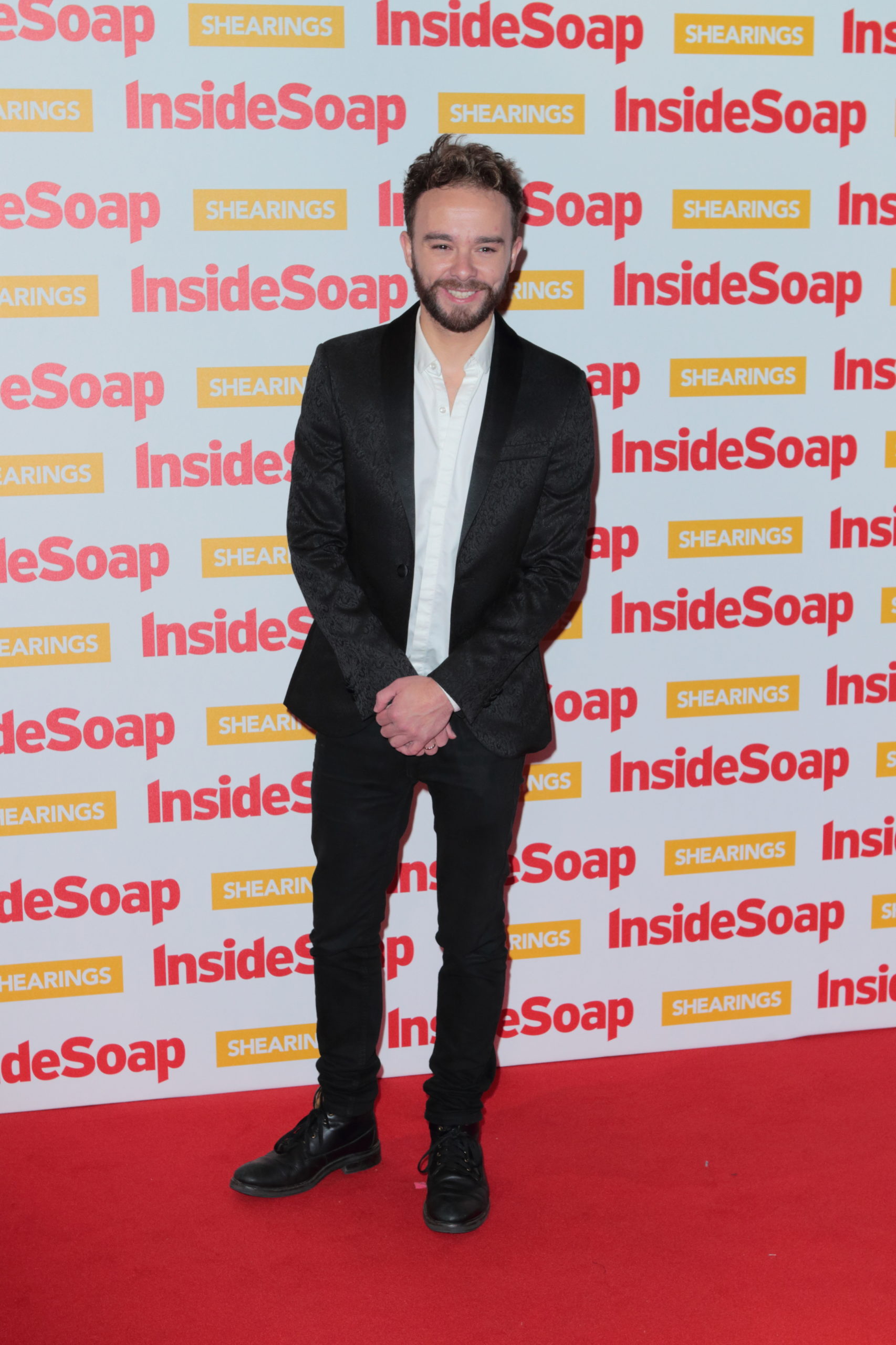 jack p shepherd at an event