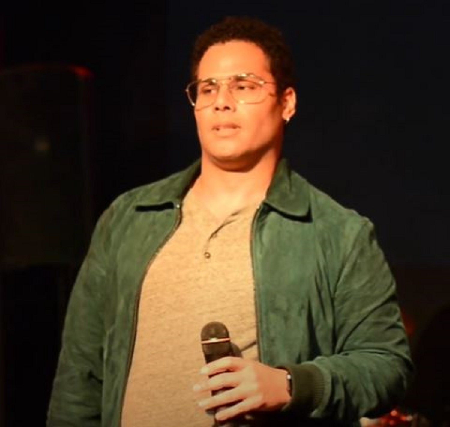 Joshua Silverstein, ex boyfriend of meghan markle, latest to defend her