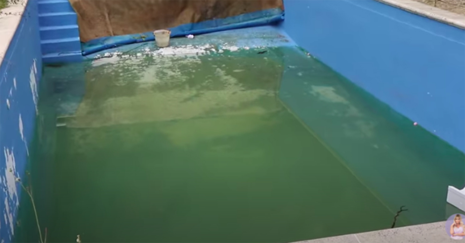 katie price mucky mansion 1