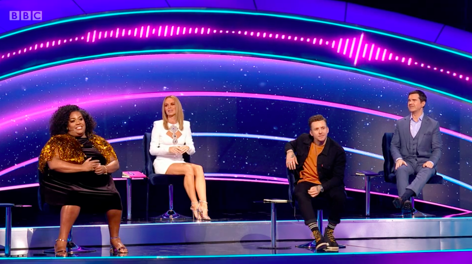 I can see your voice's amanda holden leaves fans worried