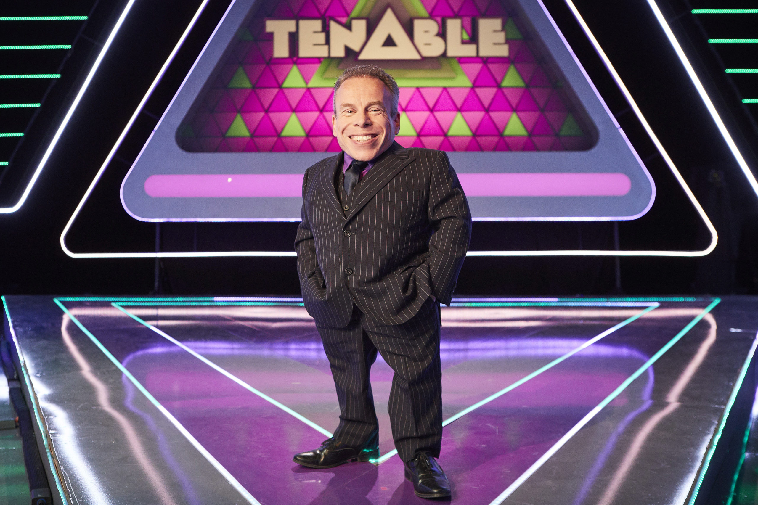 When will Warwick Davis be back on Tenable