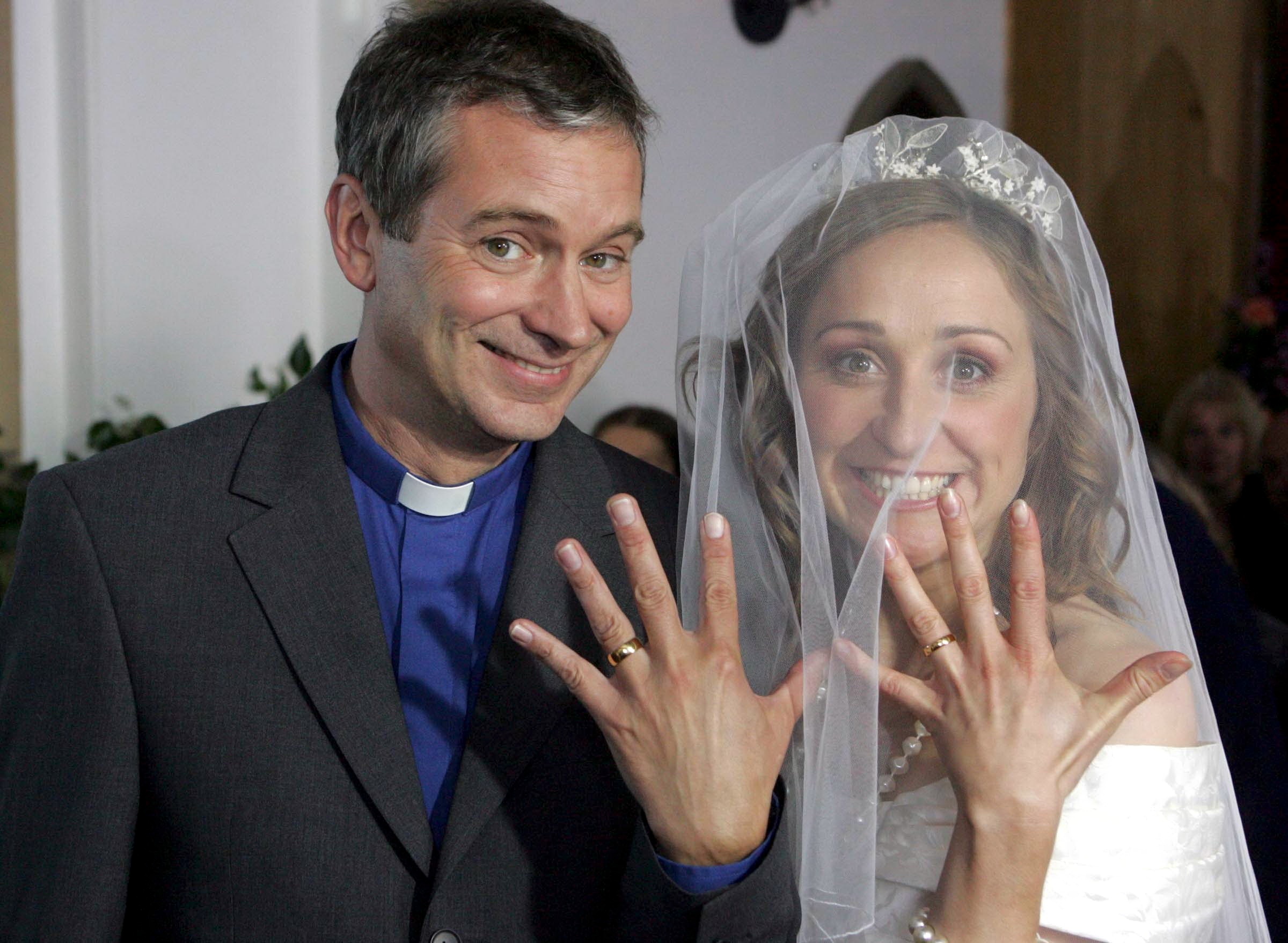 Emmerdale Ashley and Laurel got married and excitedly show off their rings