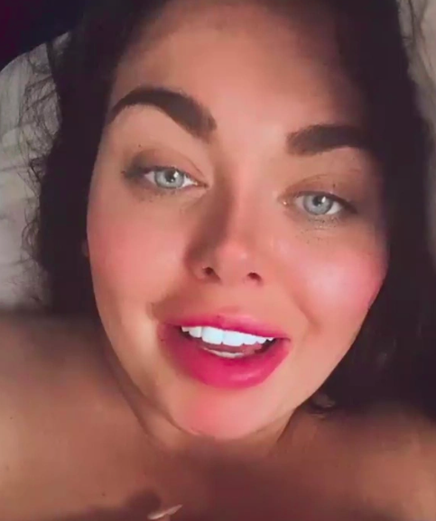 Scarlett Moffatt trolls Instagram