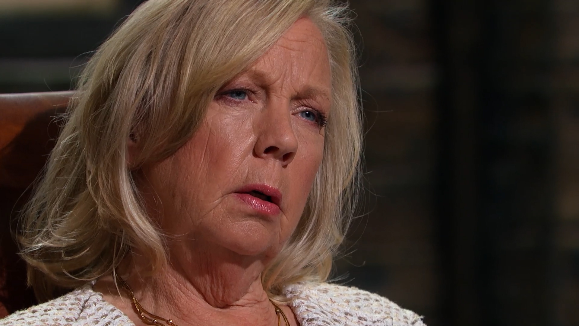 Deborah Meaden wonders how the genetically personalised meal shake differs from vitamins on Dragons' Den