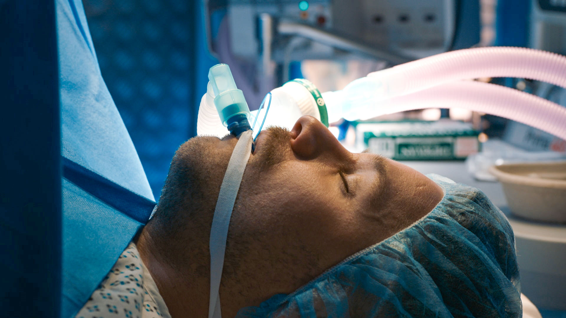 Holby City SPOILERS: Sacha goes to Donna for help