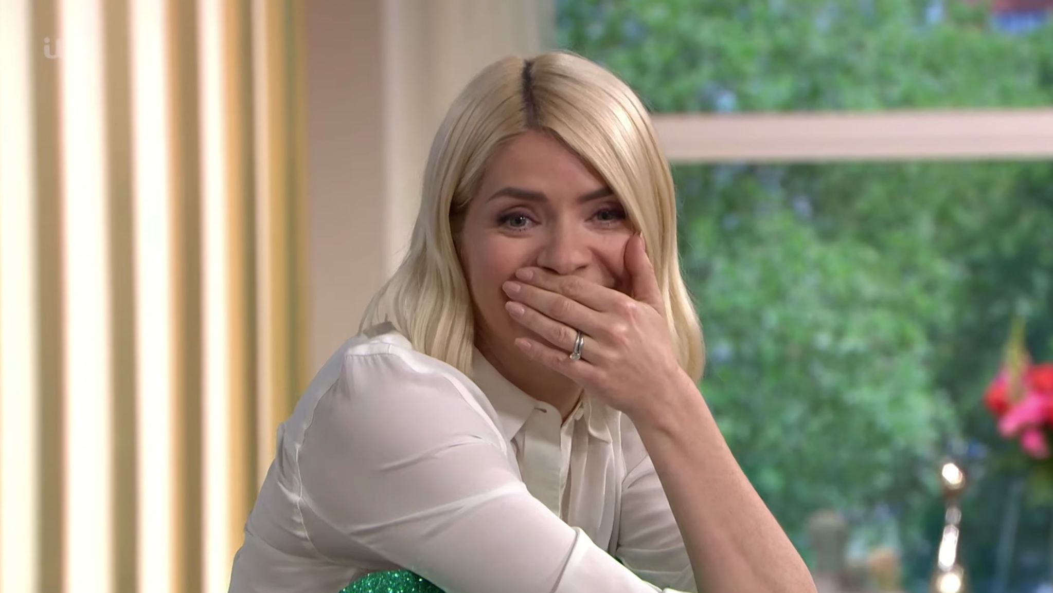 This Morning today saw Holly giggle at Phil