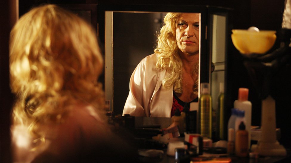 Time on BBC One star Sean Bean as Tracie is Accused