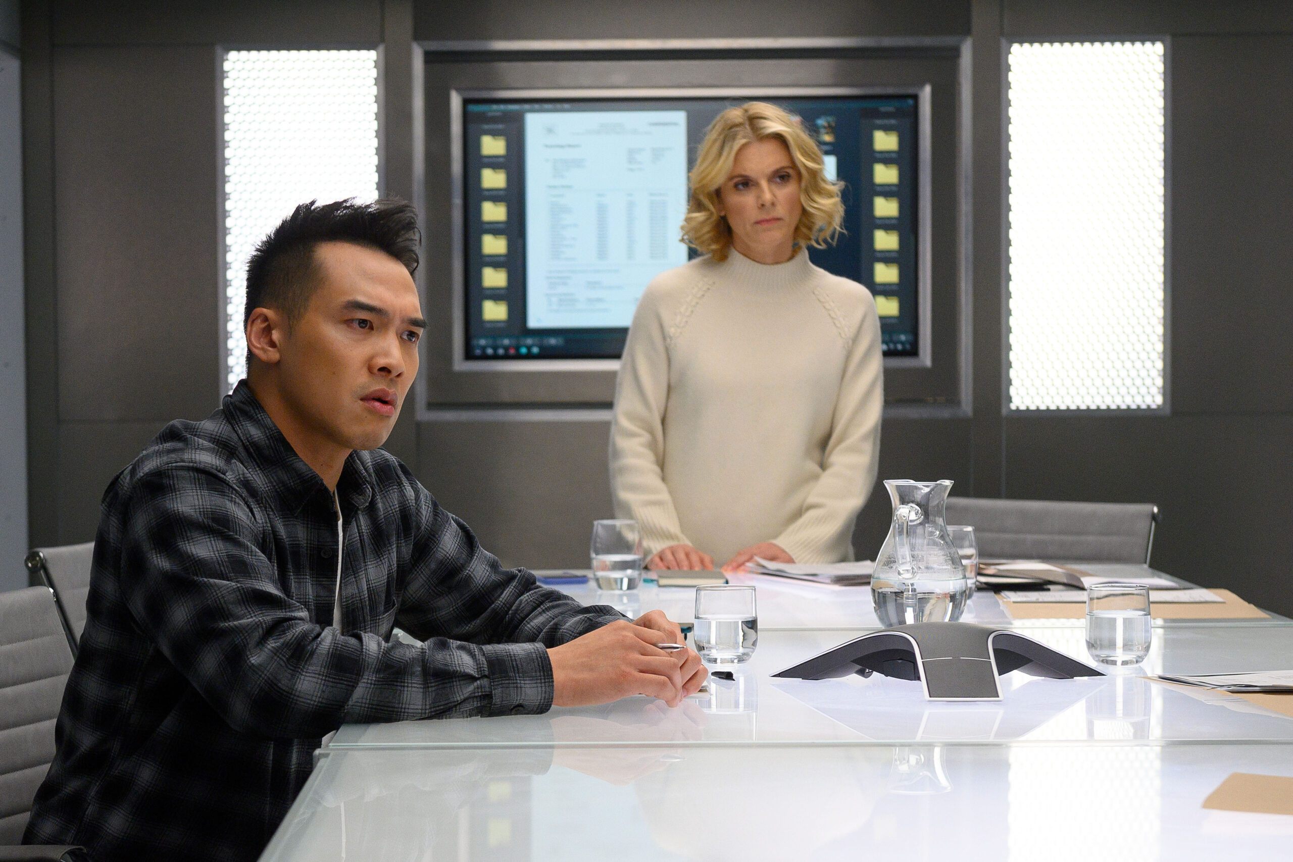 Emilia Fox and Jason Wong in character in lab in Silent Witness