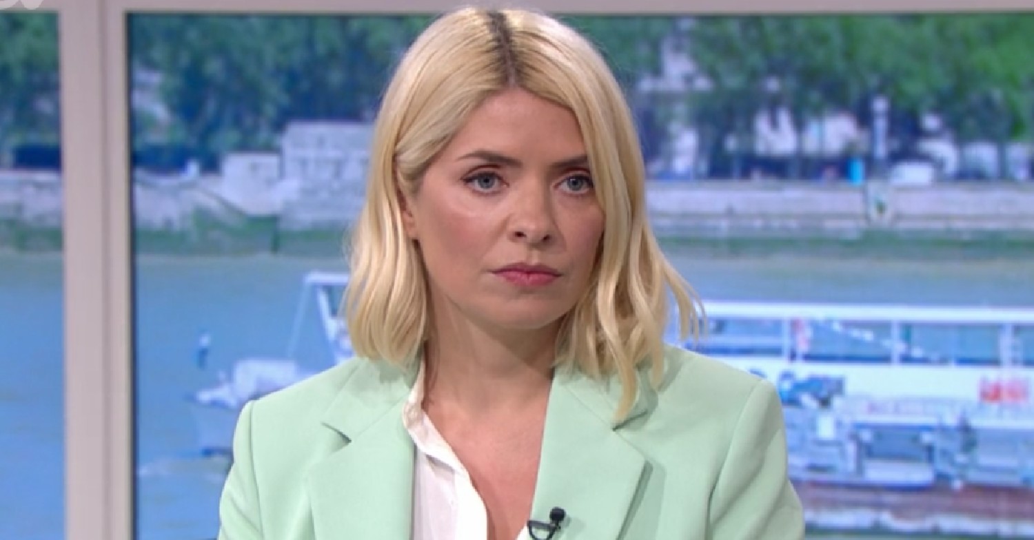 Holly Willoughby outfit
