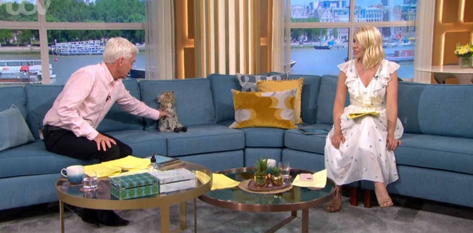 Holly Willoughby dress today