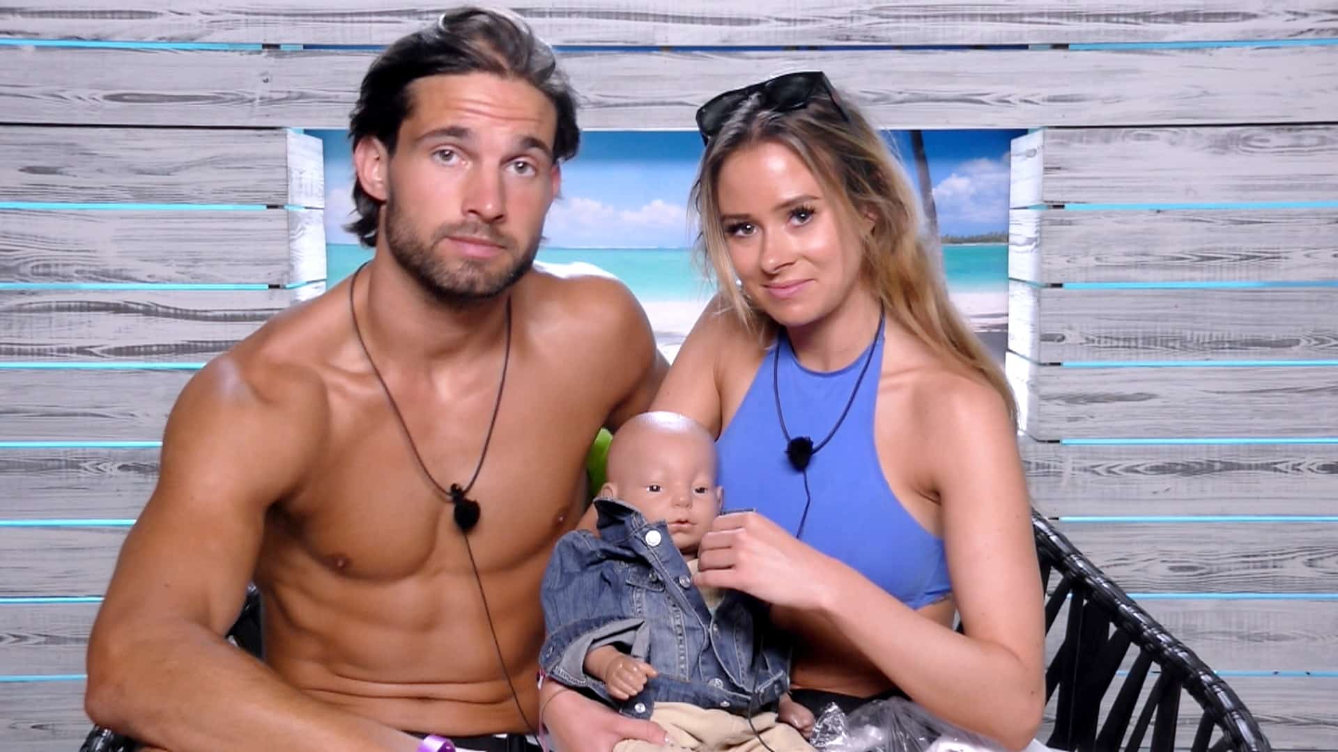 Camilla Thurlow and Jamie Jewitt on Love Island 2017