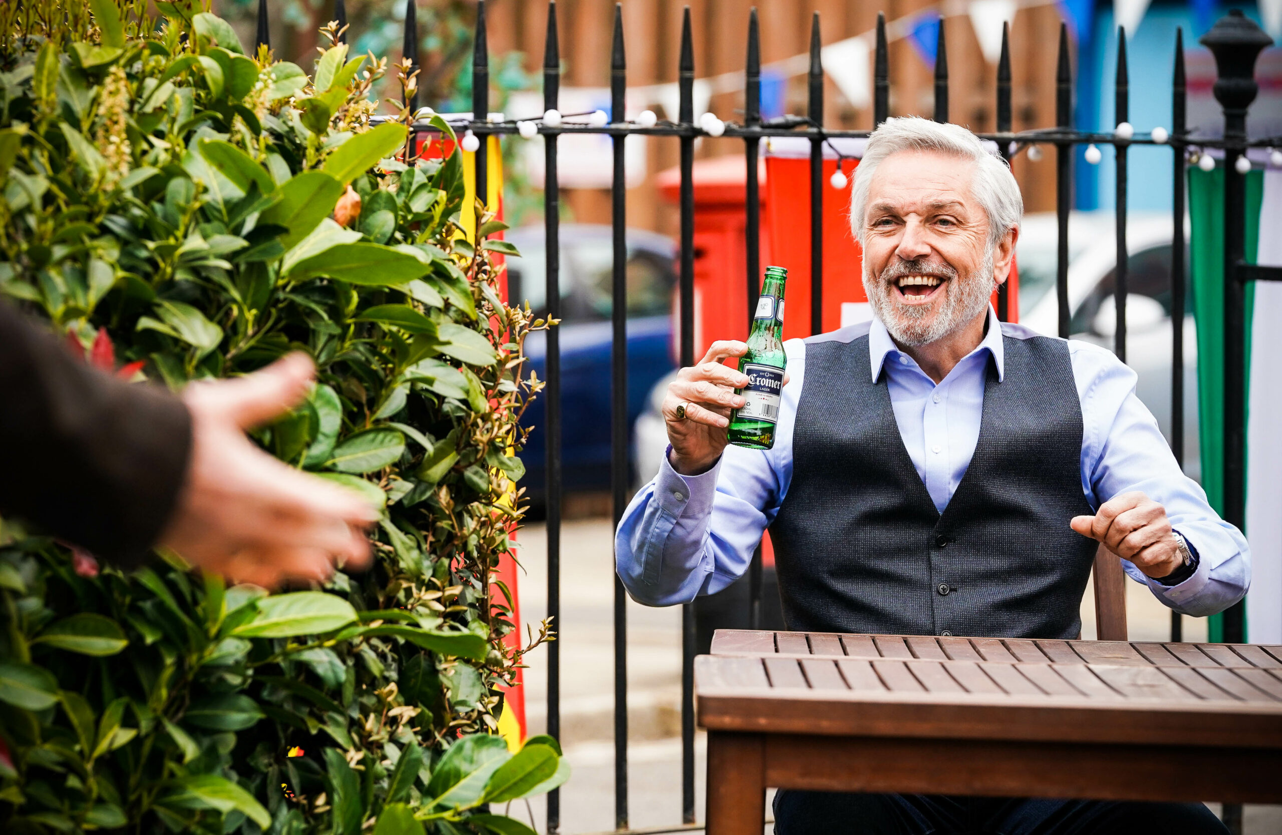 spoilers Harry Redknapp in EastEnders